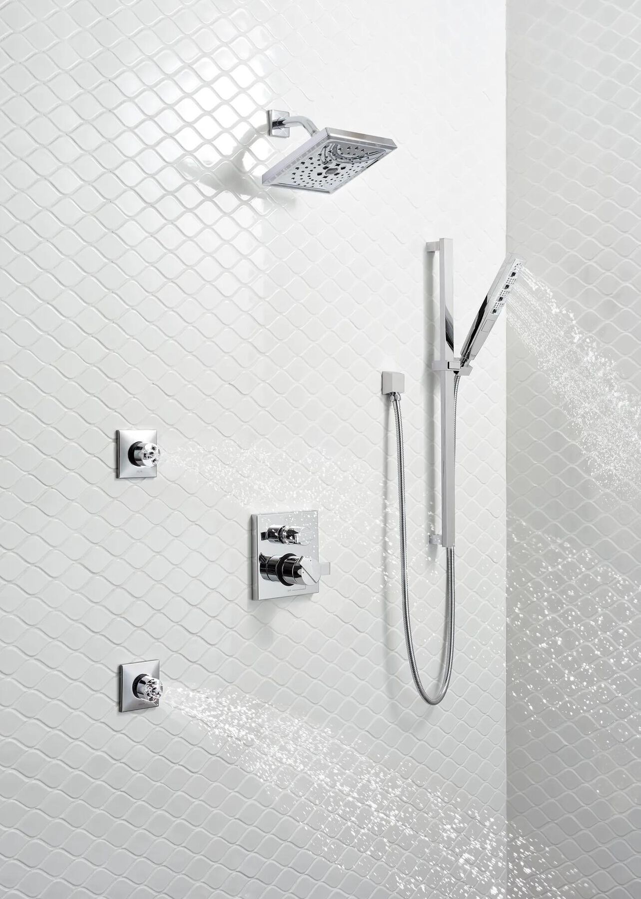 H<sub>2</sub>Okinetic&reg; 3-Setting Raincan Shower Head