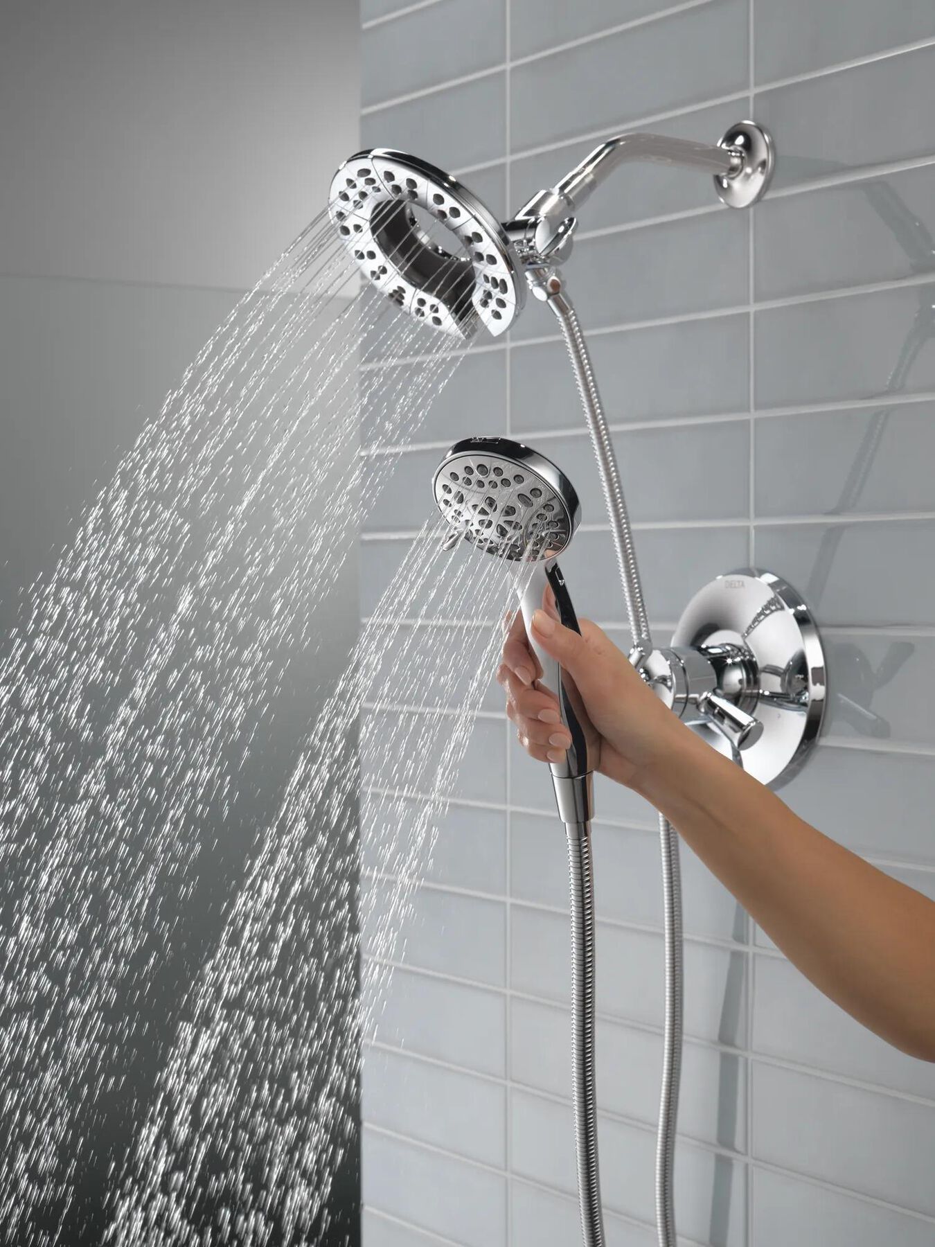 Monitor 17 Series Shower Trim