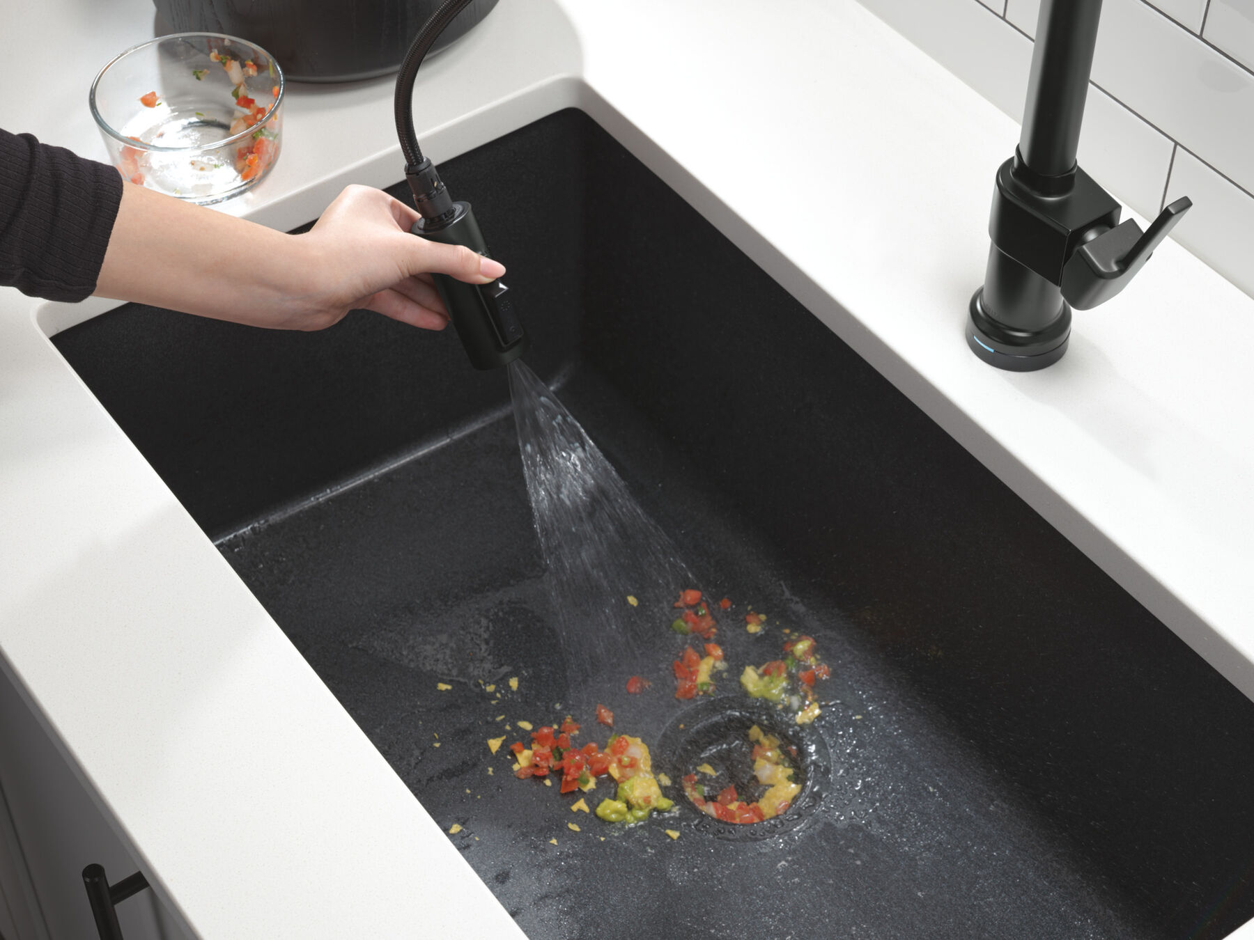 Touch2O&reg; with Touchless Technology Single Handle Pull-Down Kitchen Faucet