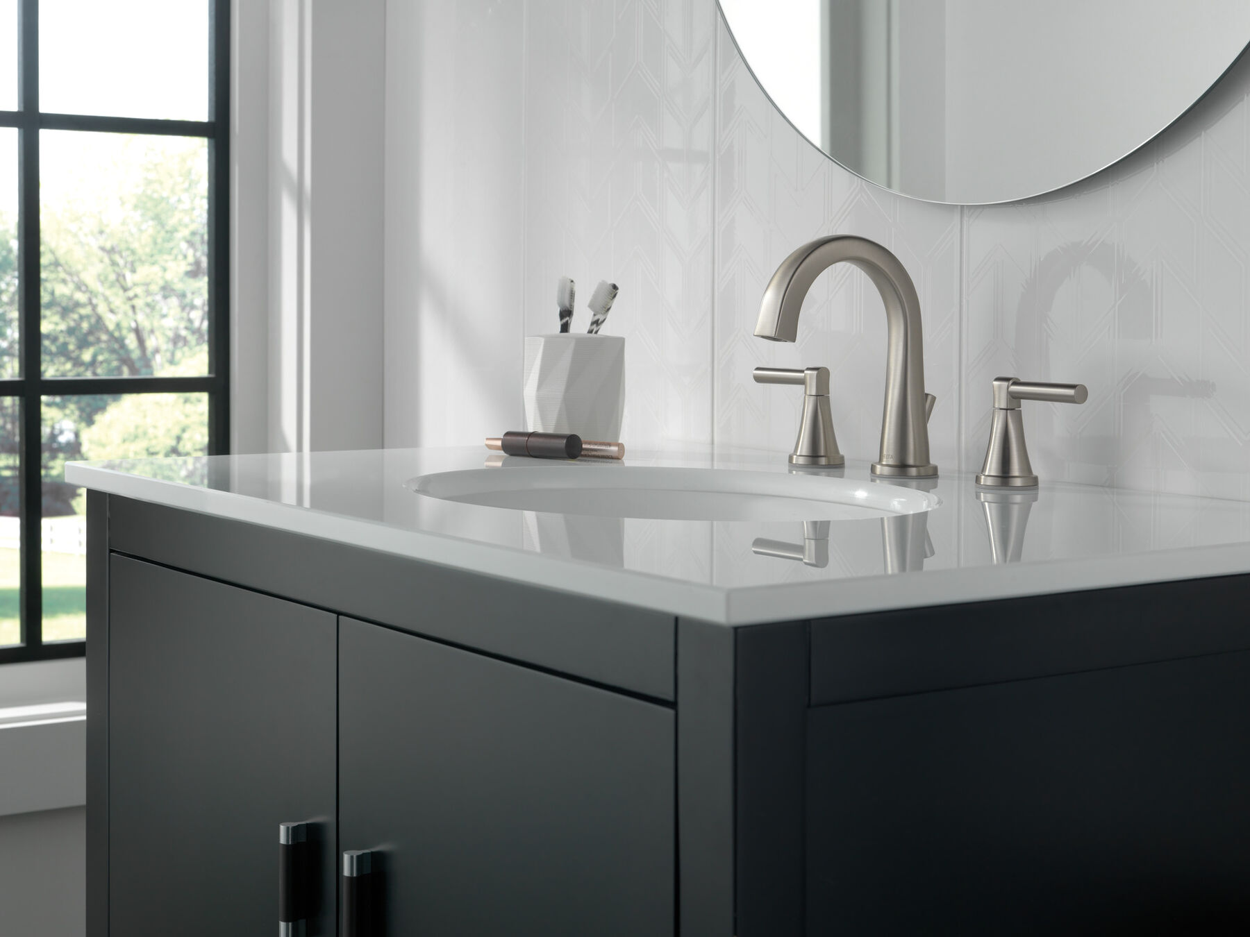 Two Handle Widespread Bathroom Faucet