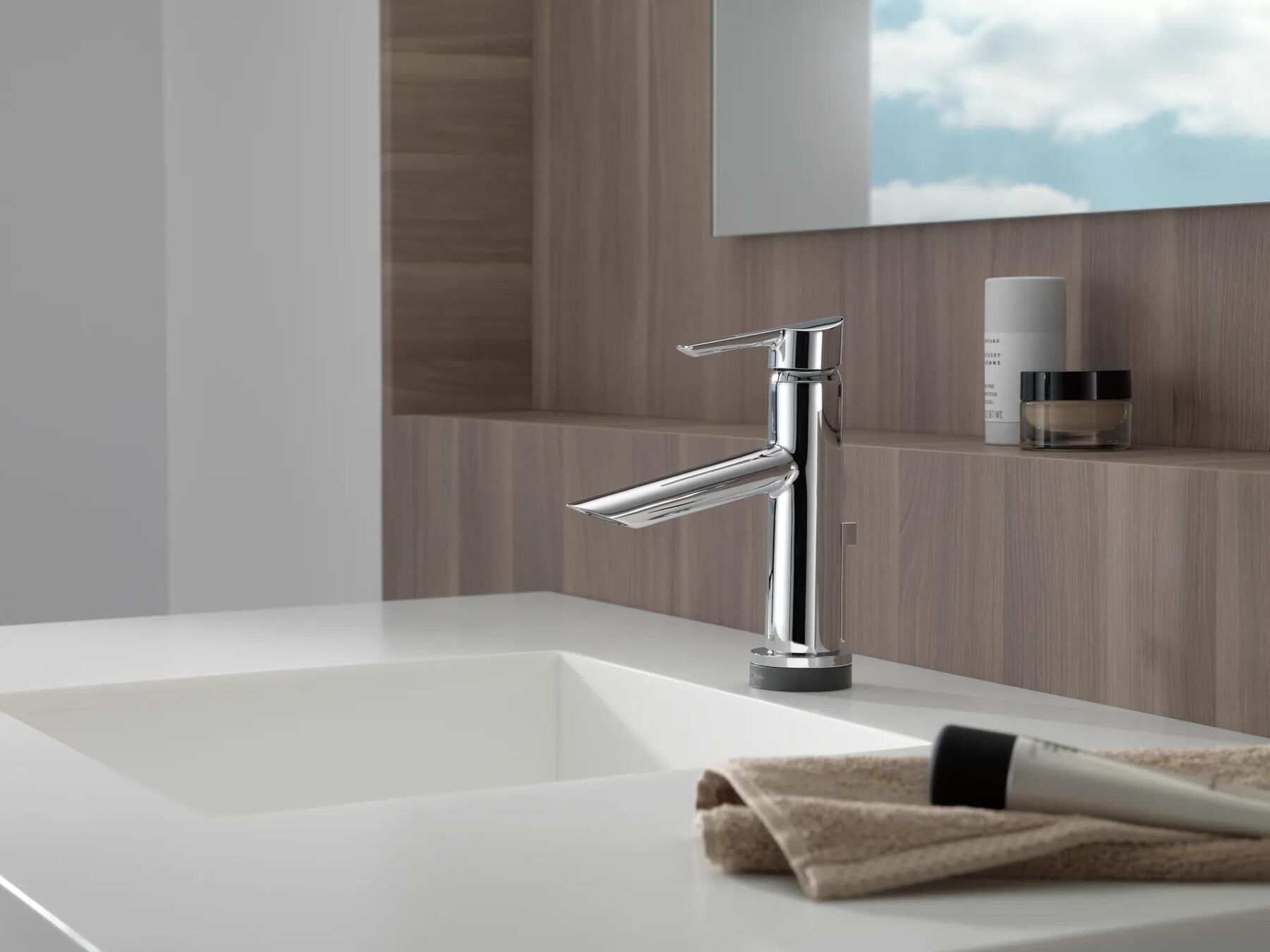 Single Handle Bathroom Faucet with Touch<sub>2</sub>O.xt&reg; Technology