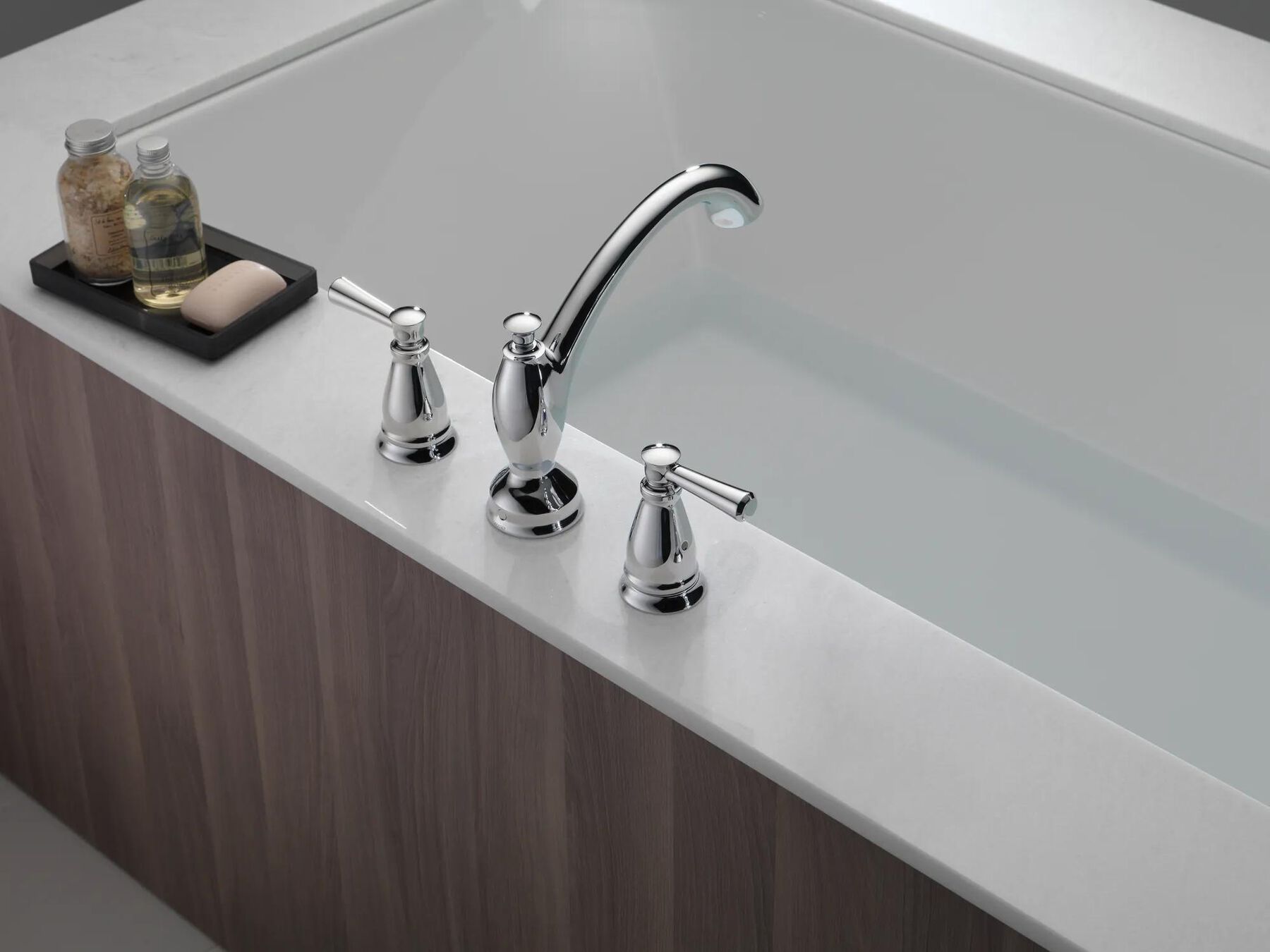 Traditional Roman Tub Trim