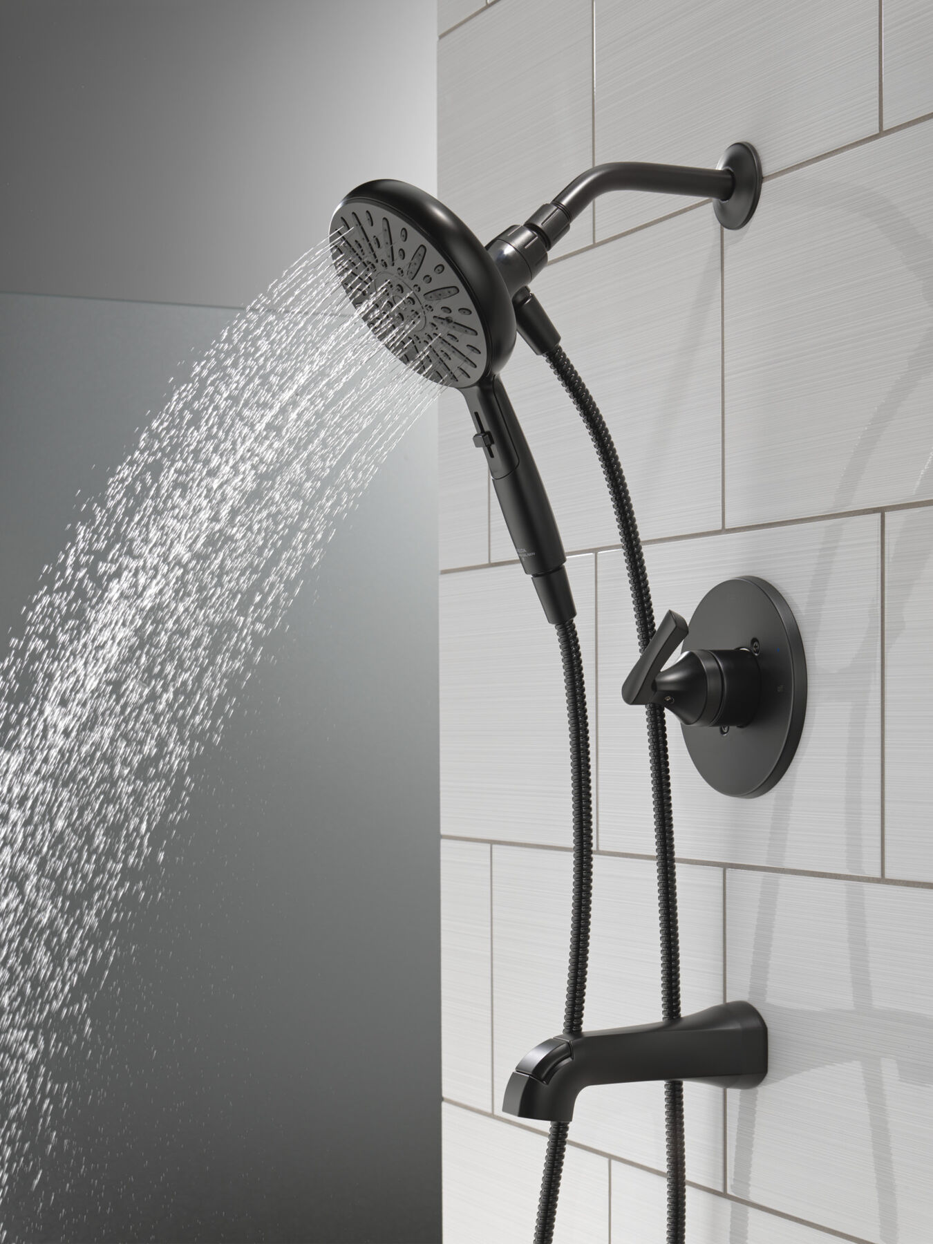 14S Tub/Shower - Suredock Max (Recertified)