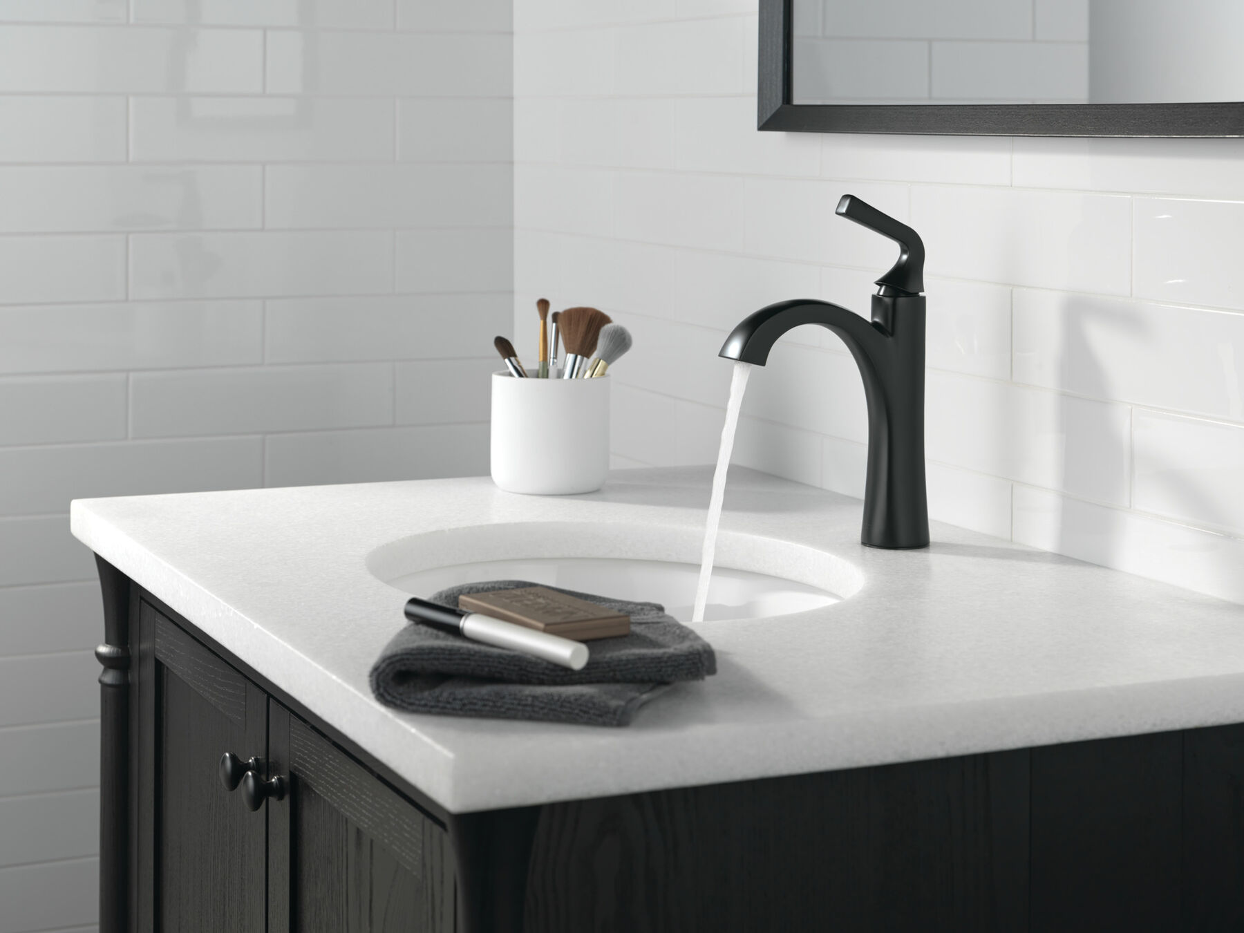 Single Handle Bathroom Faucet
