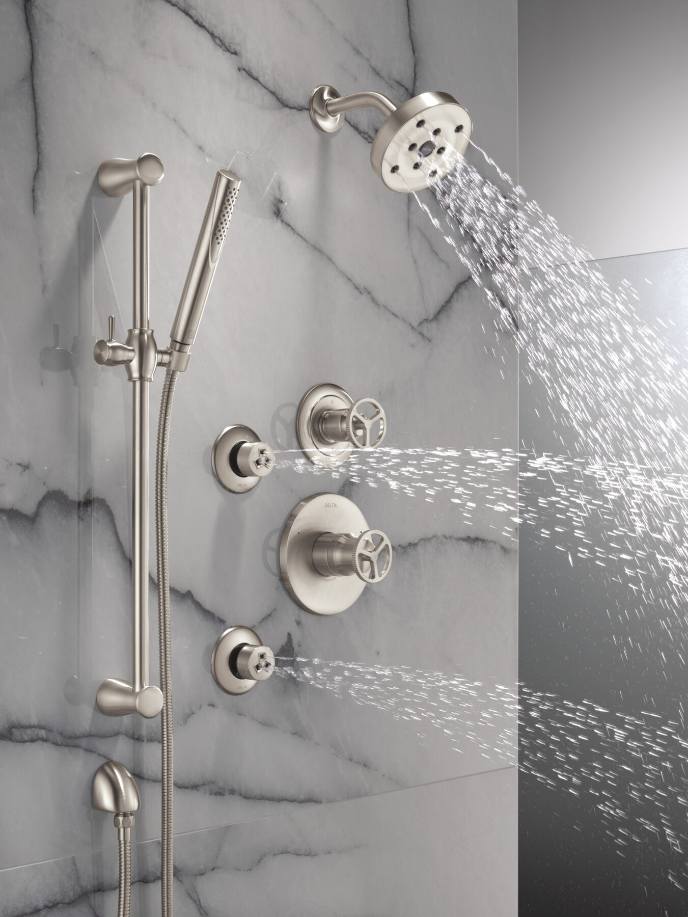 H2Okinetic&reg; Invigorating Spray Head