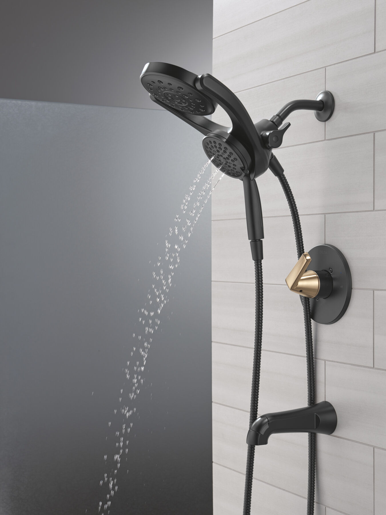 HydroRain&reg; 14 Series Tub and Shower