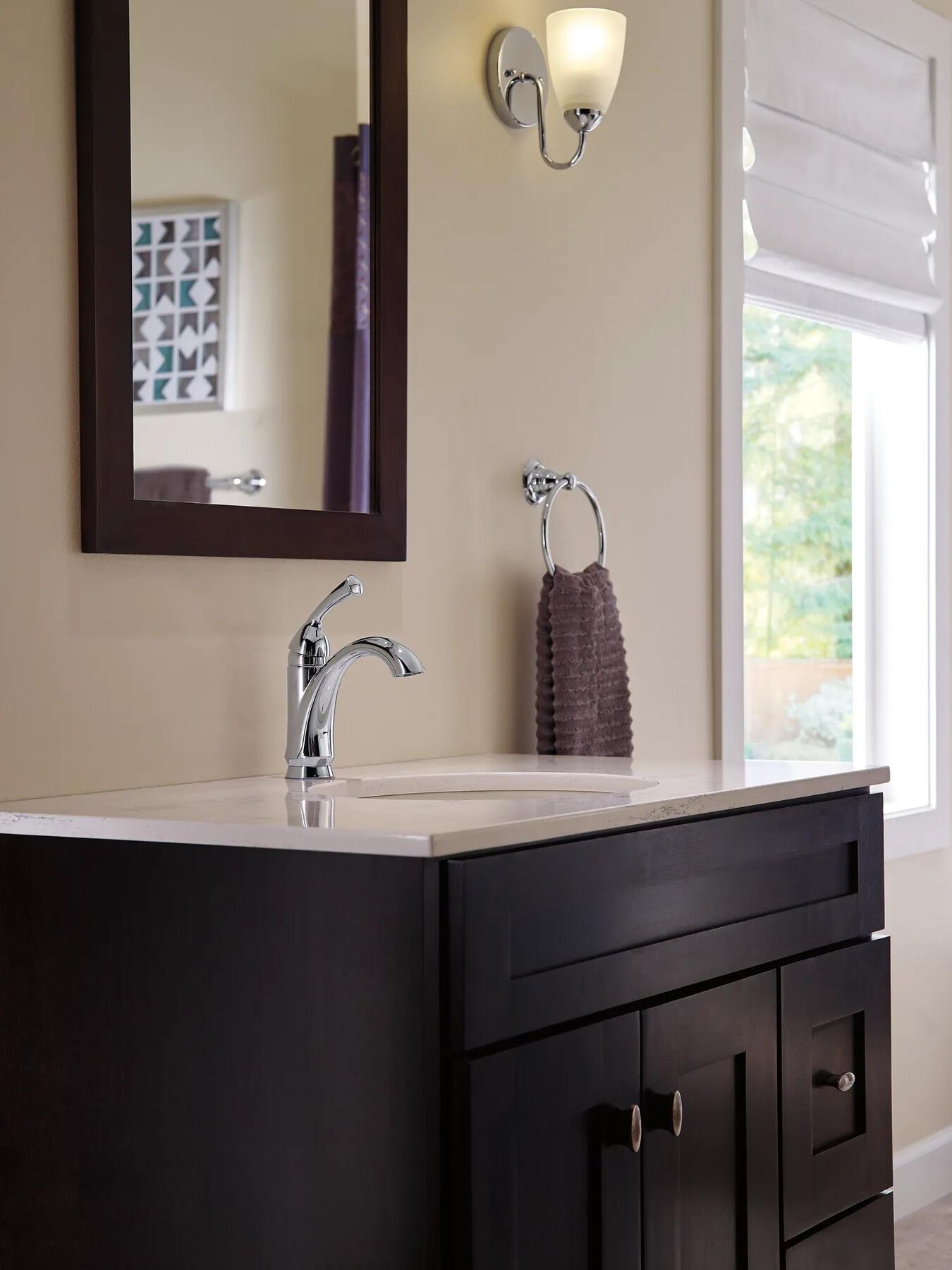 Single Handle Centerset Bathroom Faucet