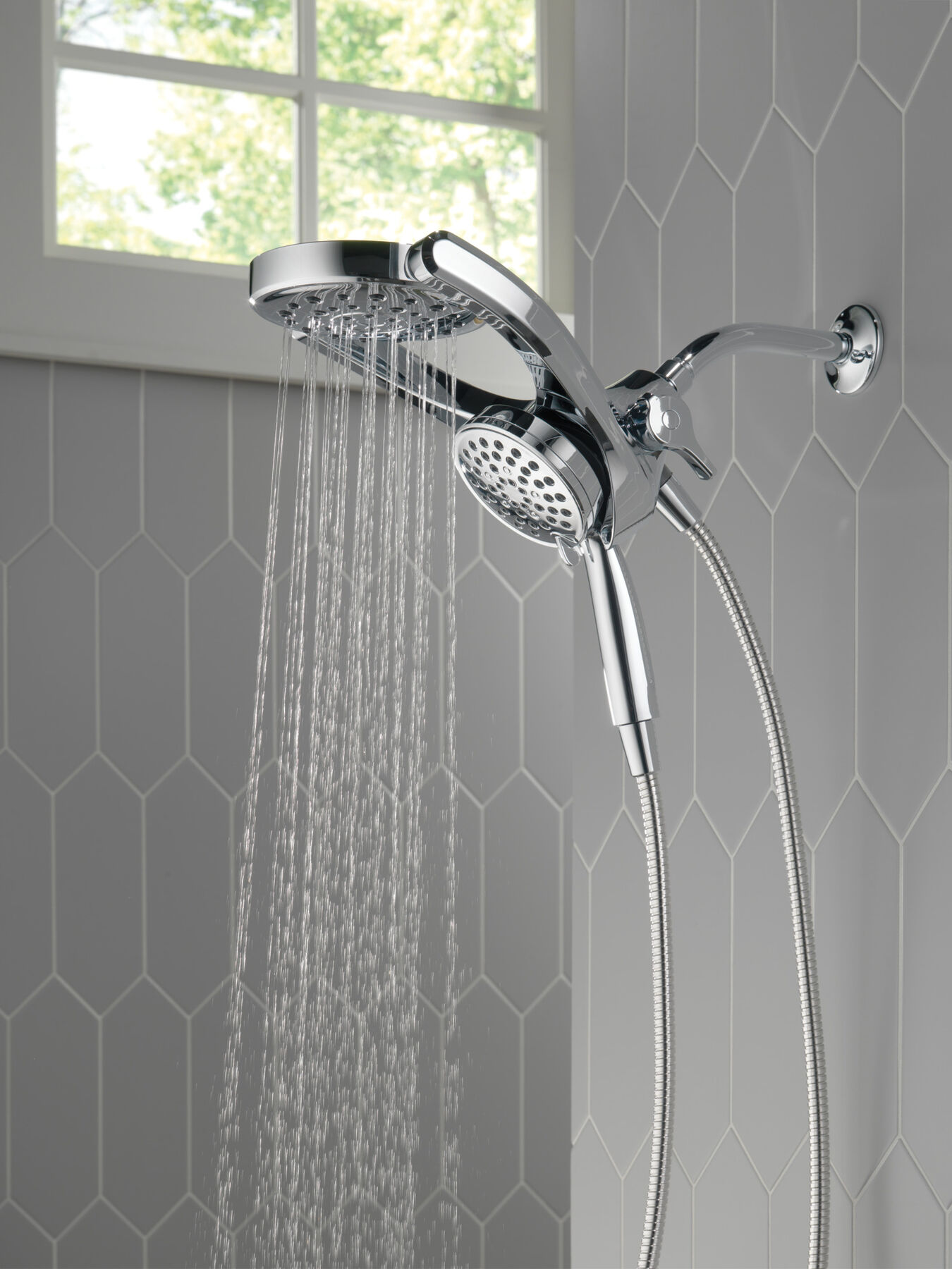HydroRain&reg; 4-Setting Two-in-One Shower Head (Recertified)