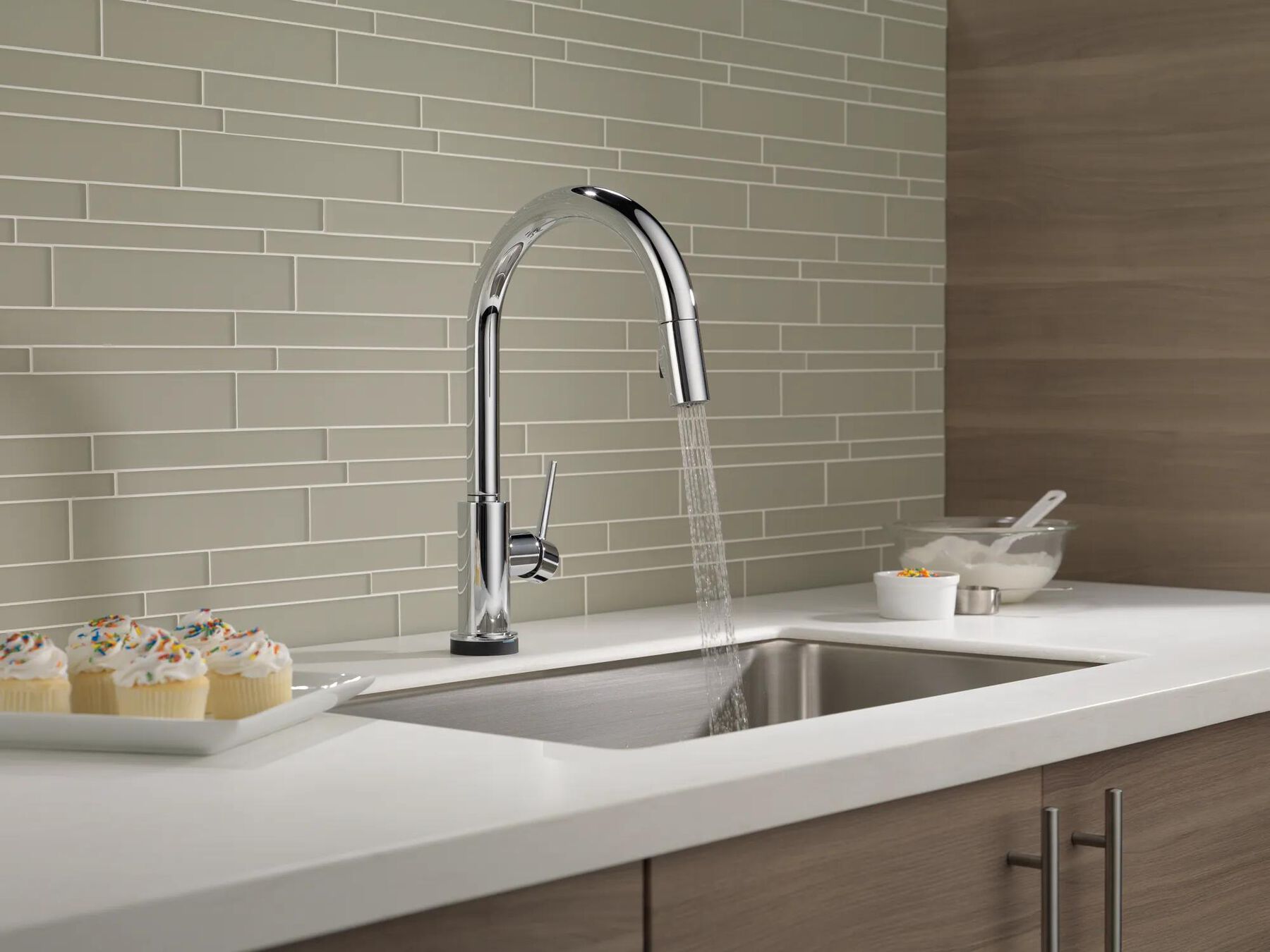 Touch<sub>2</sub>O&reg;  Pull-Down Kitchen Faucet (Recertified)