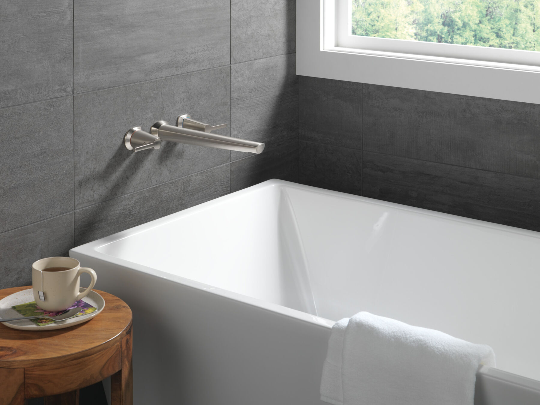 Wall Mount Tub Filler