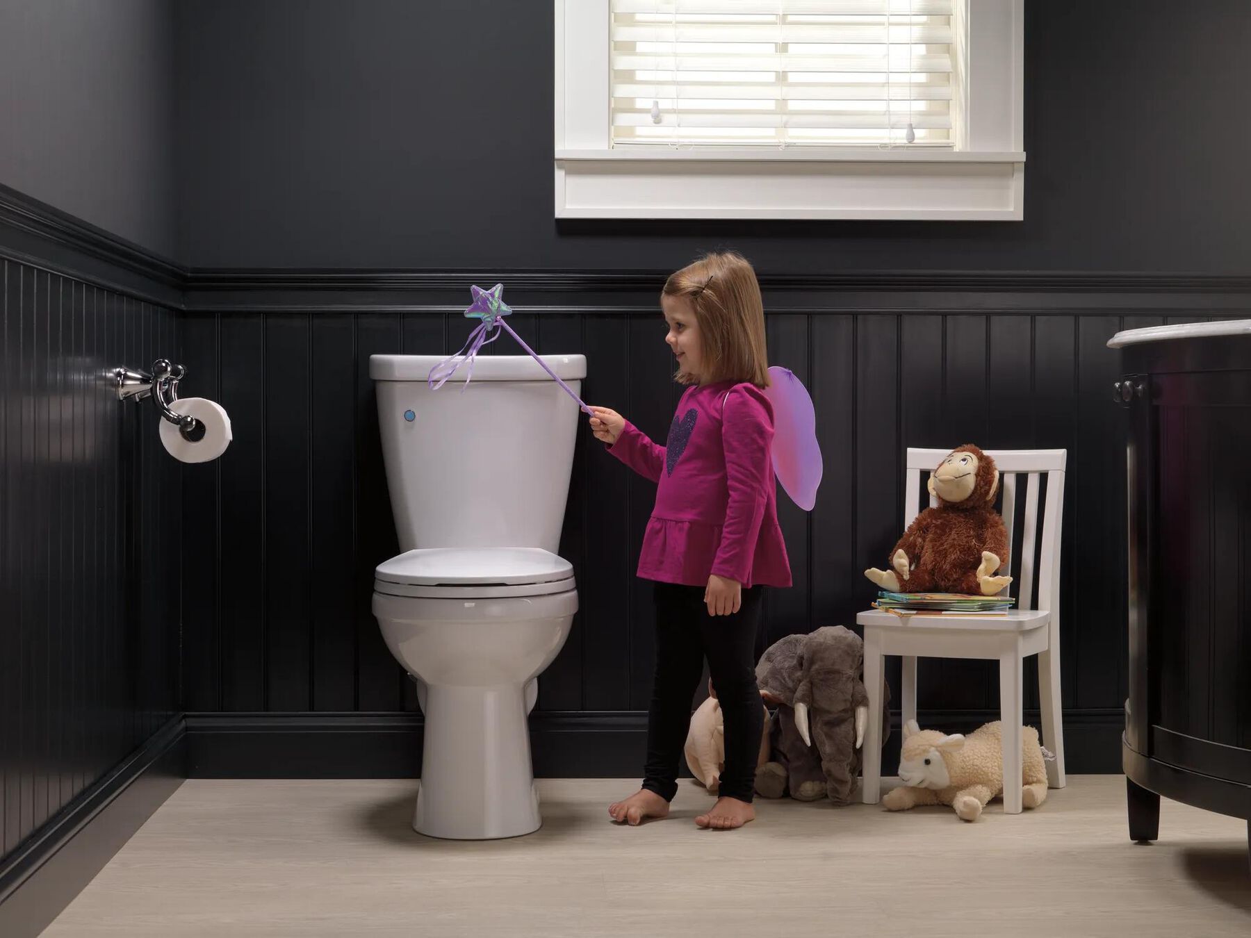 Toilet with FlushIQ&reg; - Elongated Front