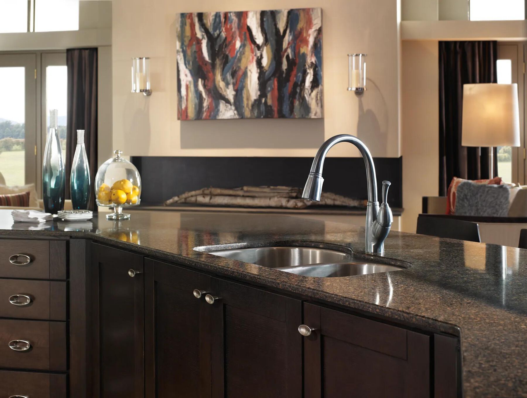 Single Handle Pull-Down Kitchen Faucet