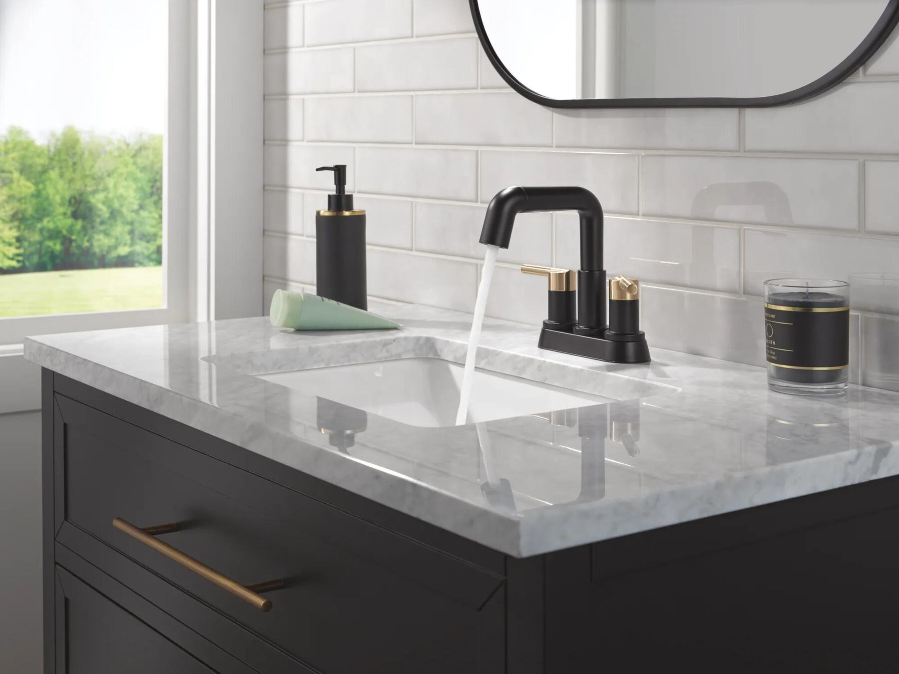 Two Handle Centerset Pull-Down Bathroom Faucet