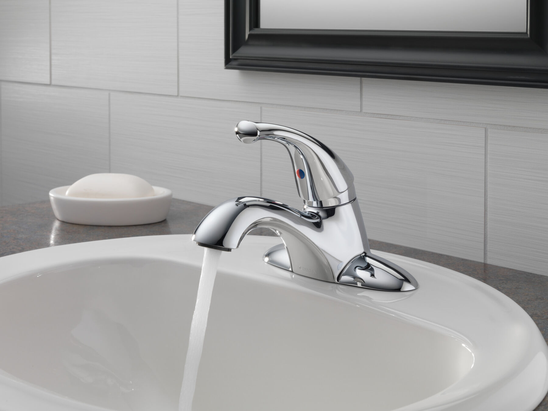 Single Handle Centerset Bathroom Faucet