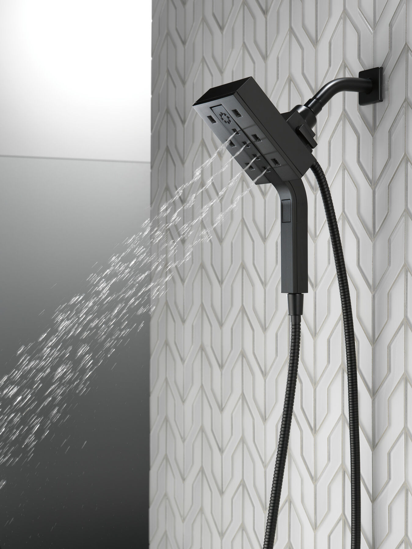 H<sub>2</sub>Okinetic&reg; In2ition&reg; 4-Setting Two-in-One Shower
