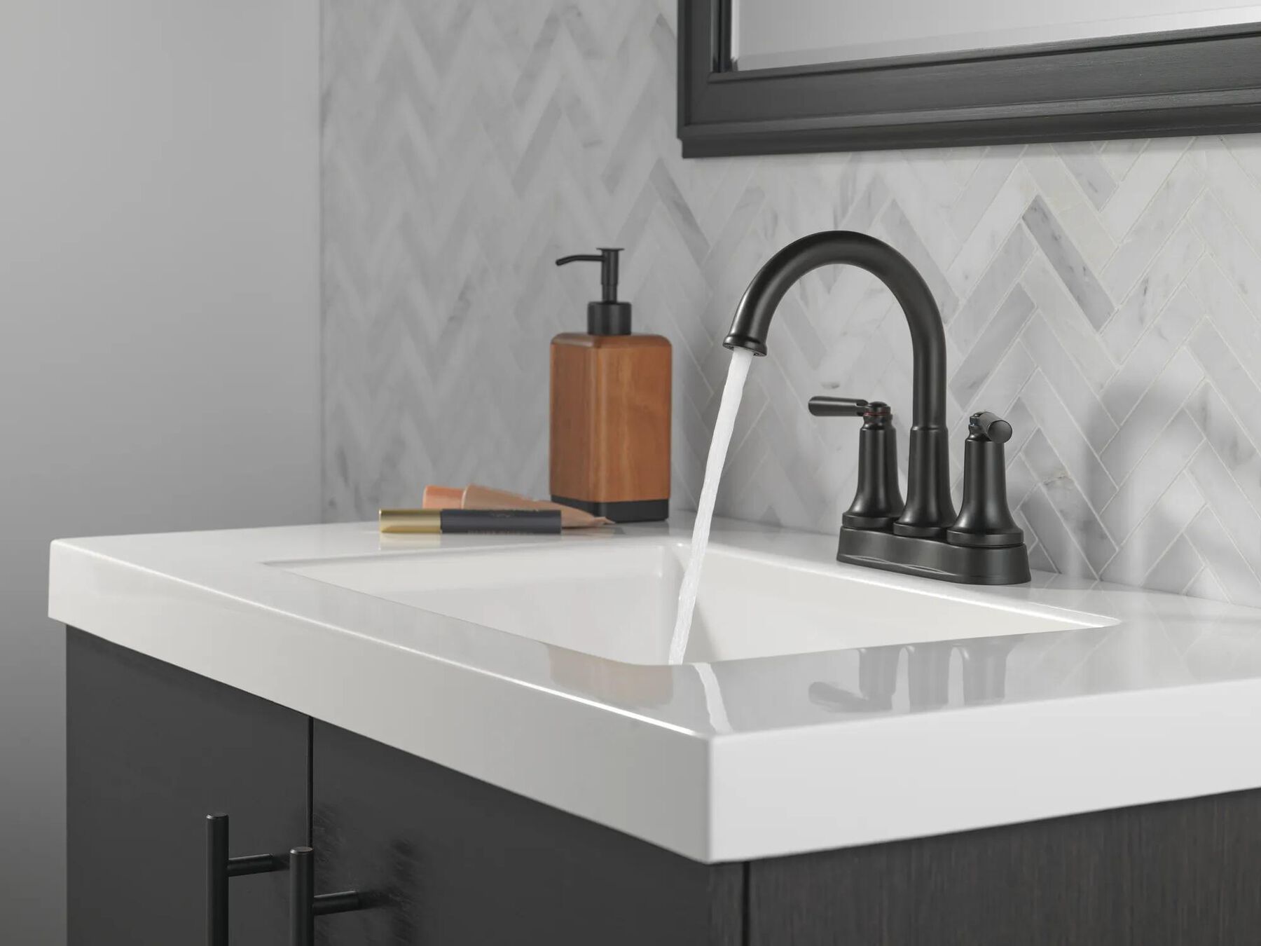 Centerset Bathroom Faucet (Recertified)