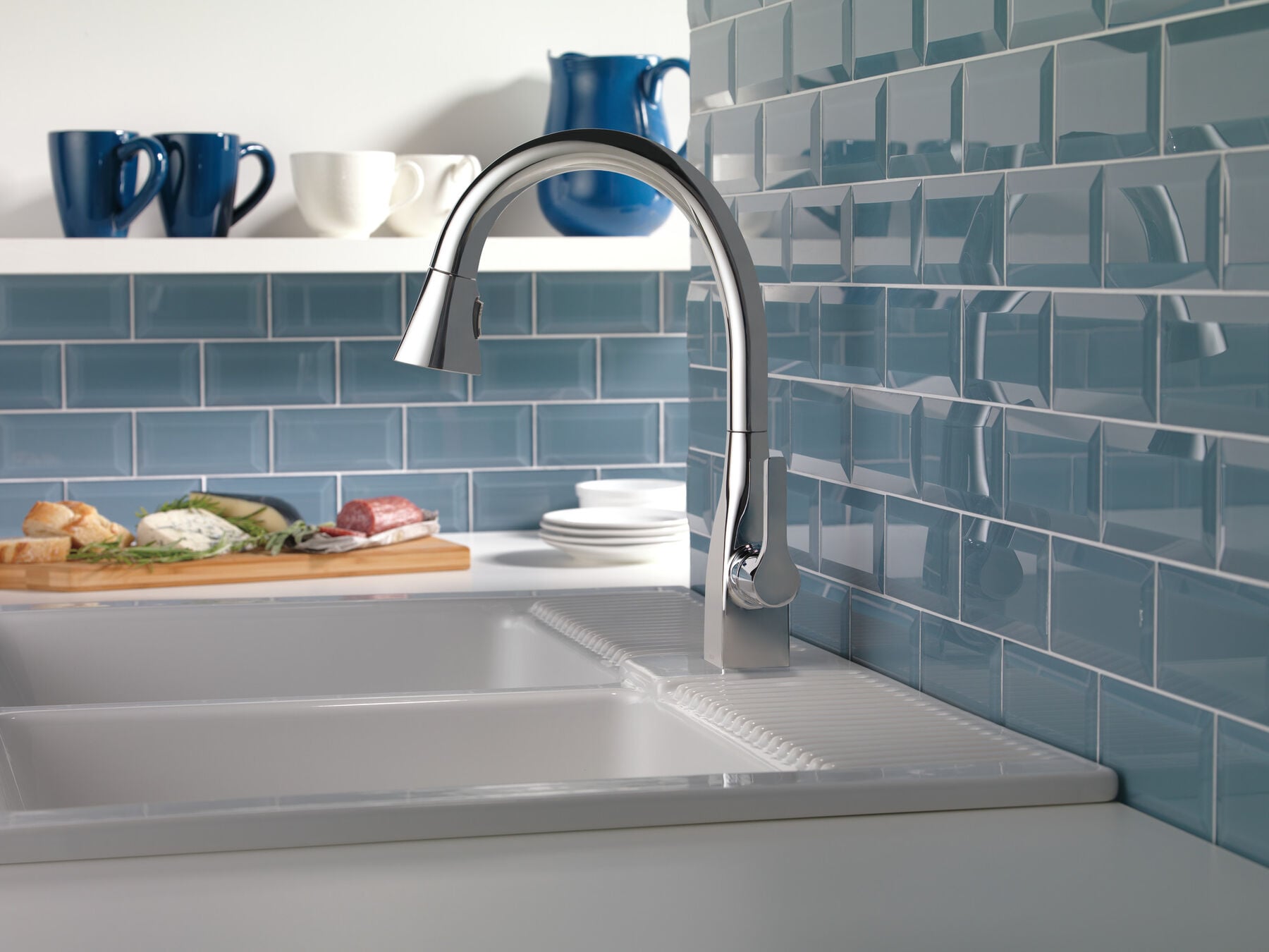 Single Handle Pull-Down Kitchen Faucet with ShieldSpray&reg; Technology