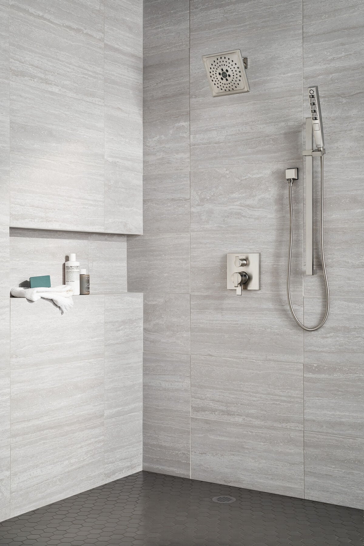 H<sub>2</sub>Okinetic&reg; Hand Shower 1.75 GPM w/Slide Bar 4S
