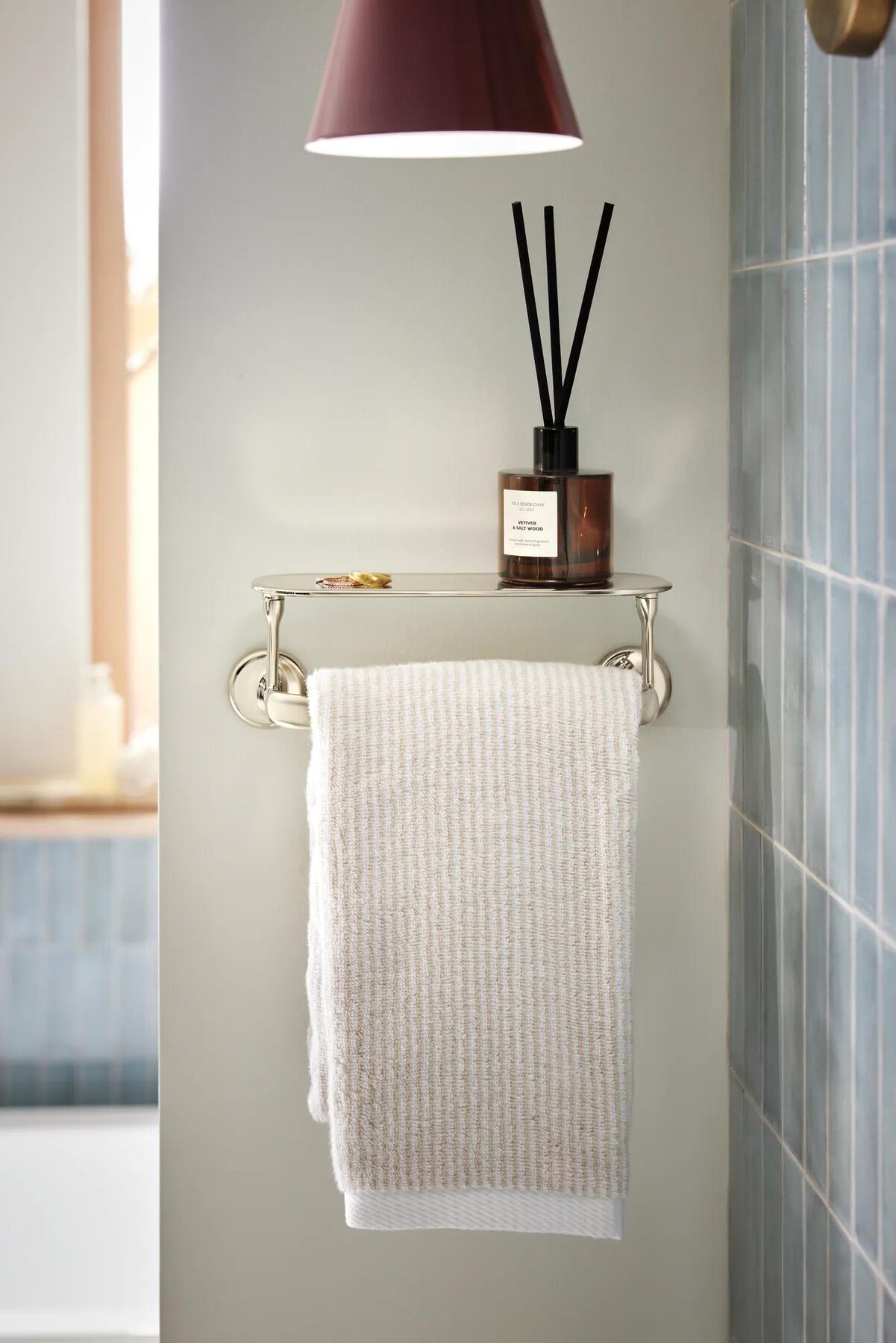 8" Towel Bar with Shelf