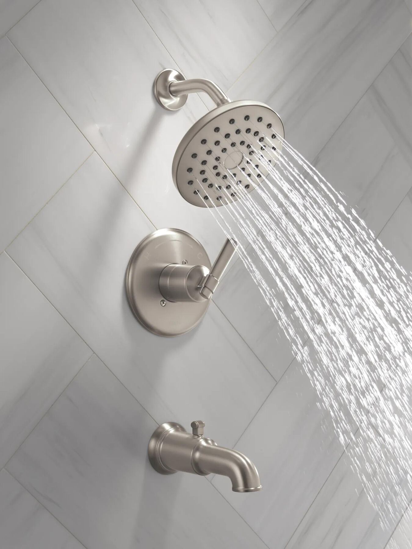 Monitor&reg; 14 Series Tub and Shower