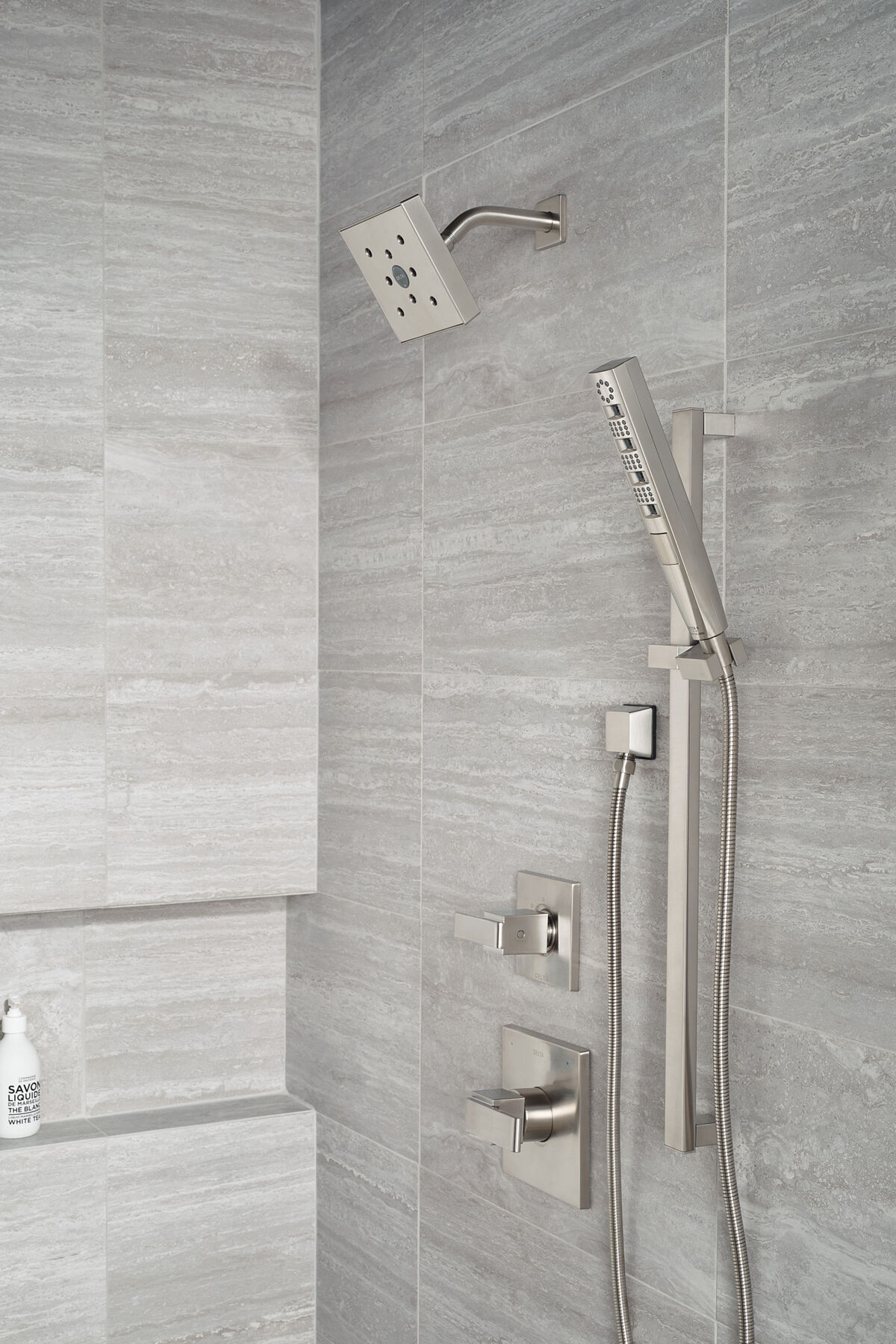 H<sub>2</sub>Okinetic&reg; Hand Shower 1.75 GPM w/Slide Bar 4S