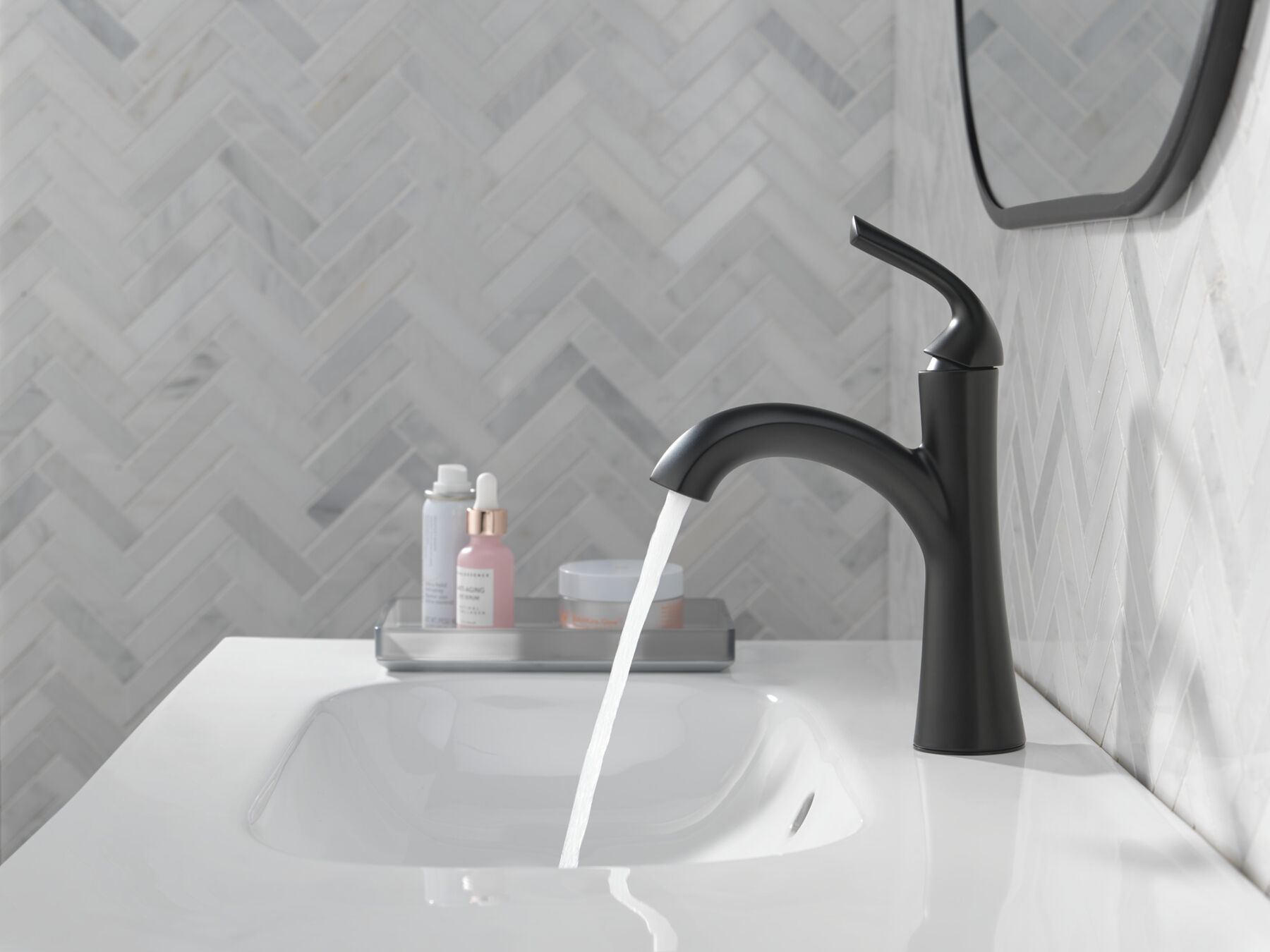 Single Handle Bathroom Faucet