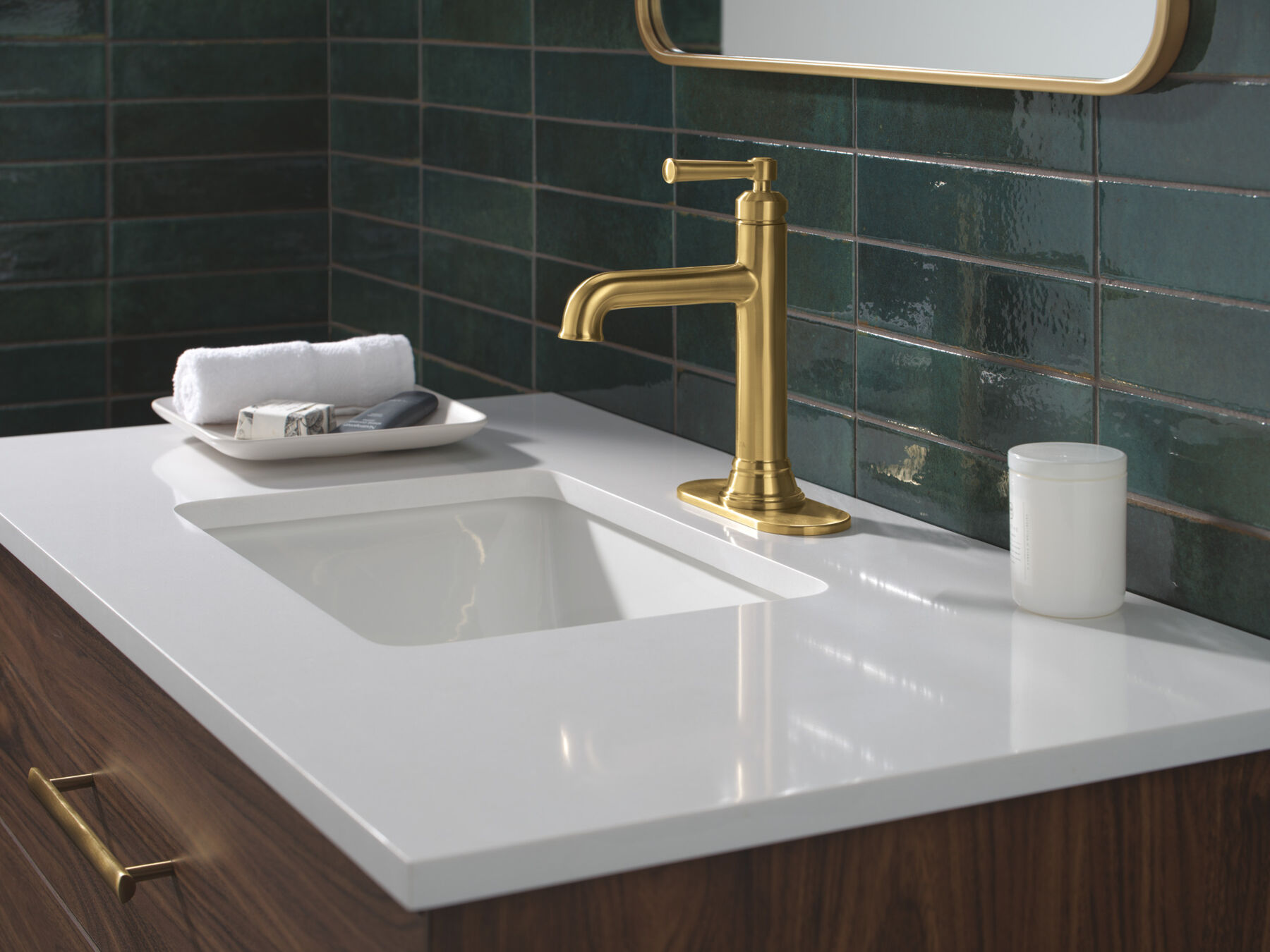 Single Handle Bathroom Faucet