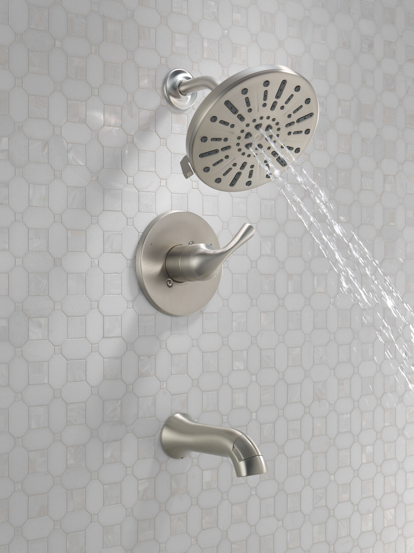 Monitor&reg; 14 Series Tub and Shower