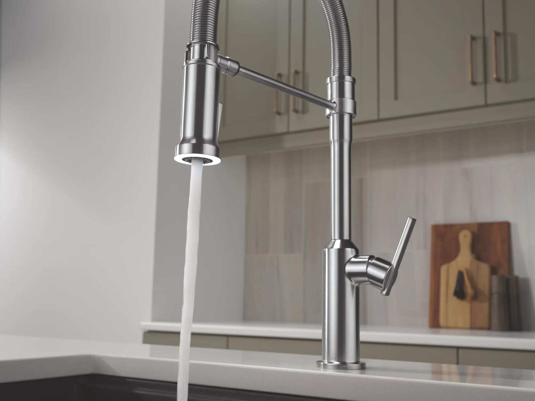 Single Handle Pull-Down Kitchen Faucet With Spring Spout