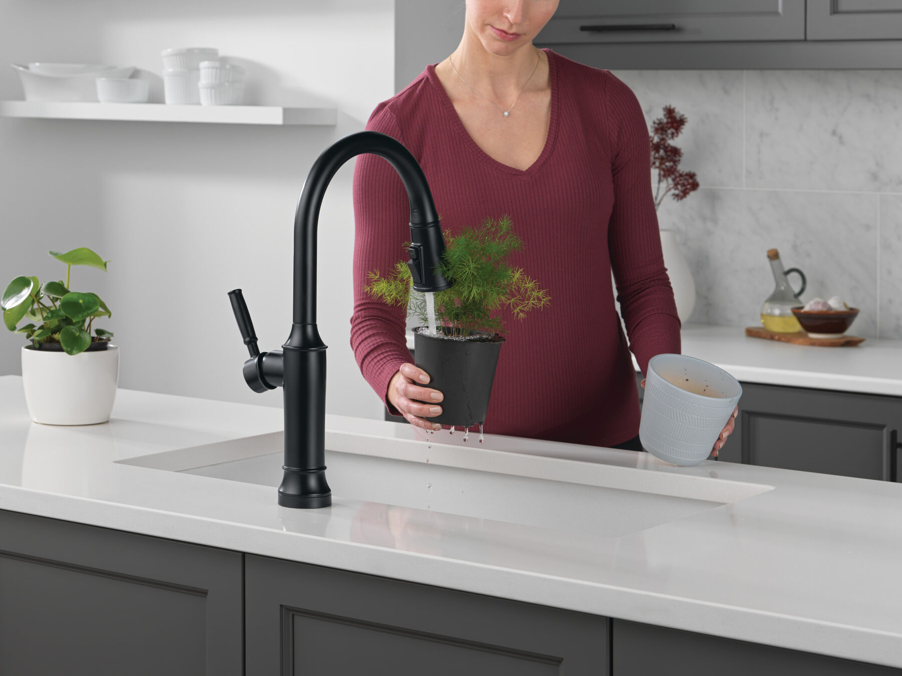 Pull-Down Kitchen Single Handle with Soap Dispenser Bundle