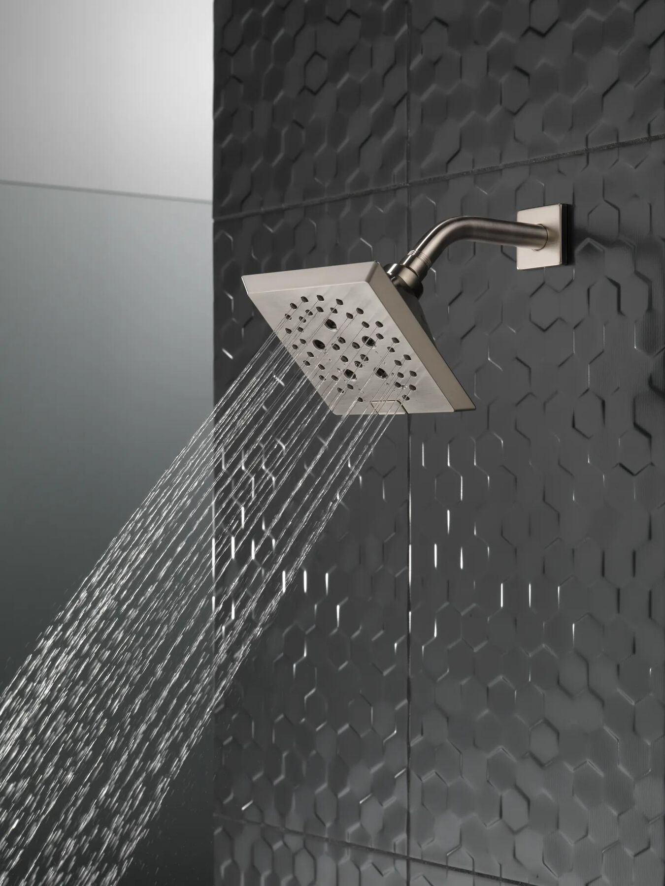 H<sub>2</sub>Okinetic&reg; 5-Setting Angular Modern Raincan Shower Head (Recertified)