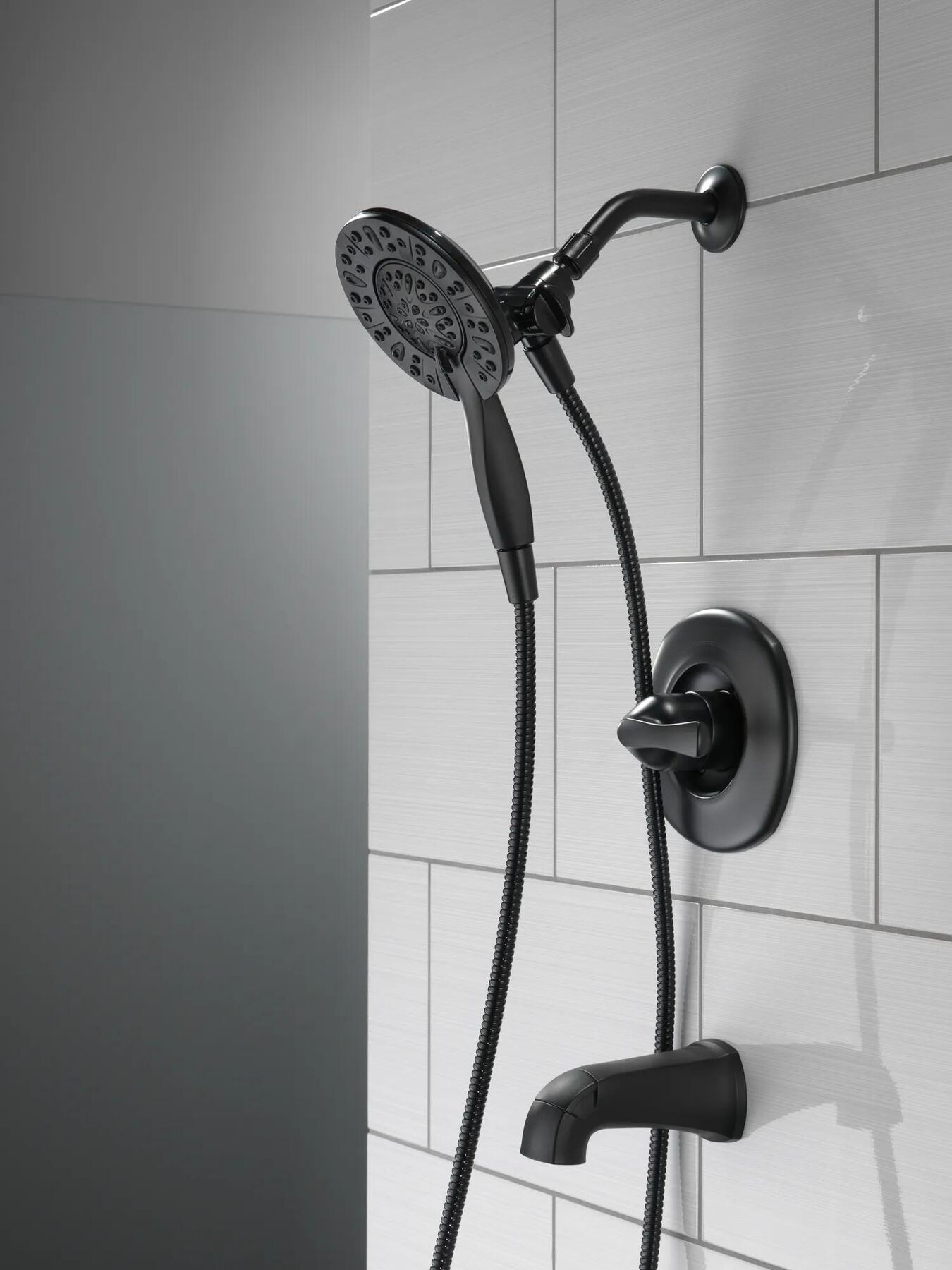 Monitor&reg;&nbsp;14 Series Tub & Shower with In2ition&reg;