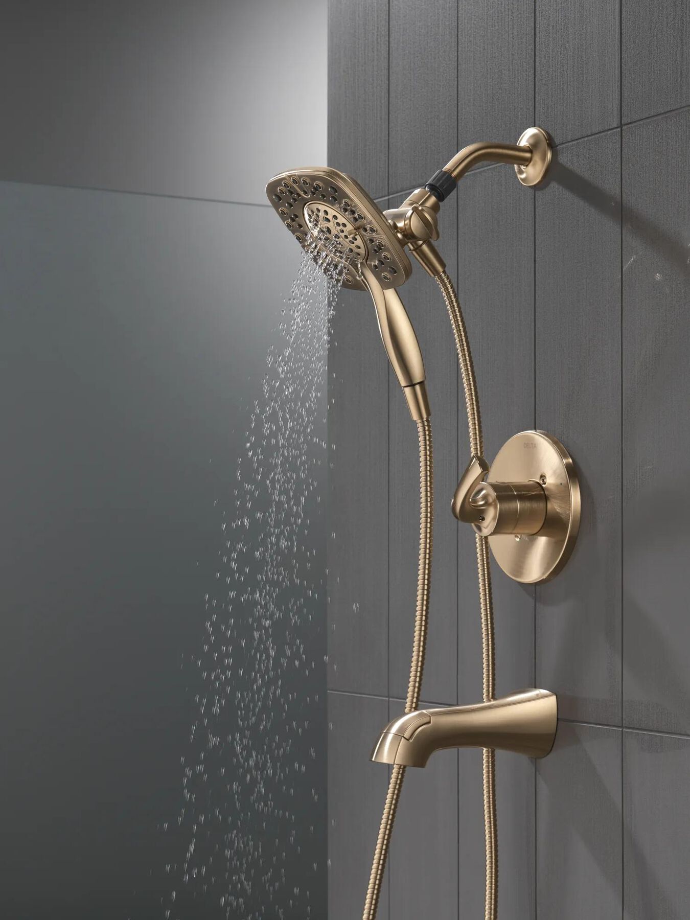 Monitor&reg; 14 Series Tub and Shower (Recertified)