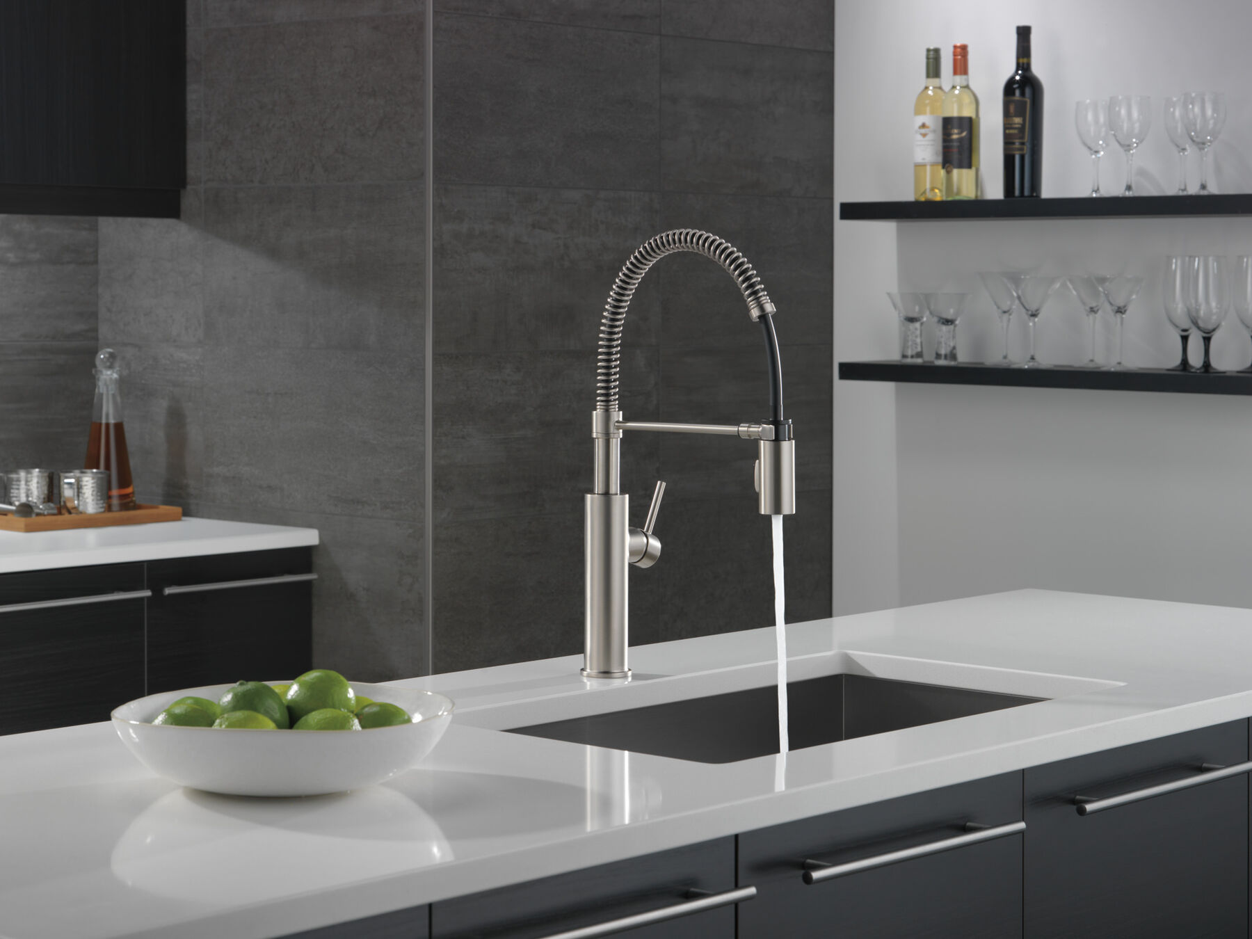 Single-Handle Pull-Down Spring Kitchen Faucet (Recertified)