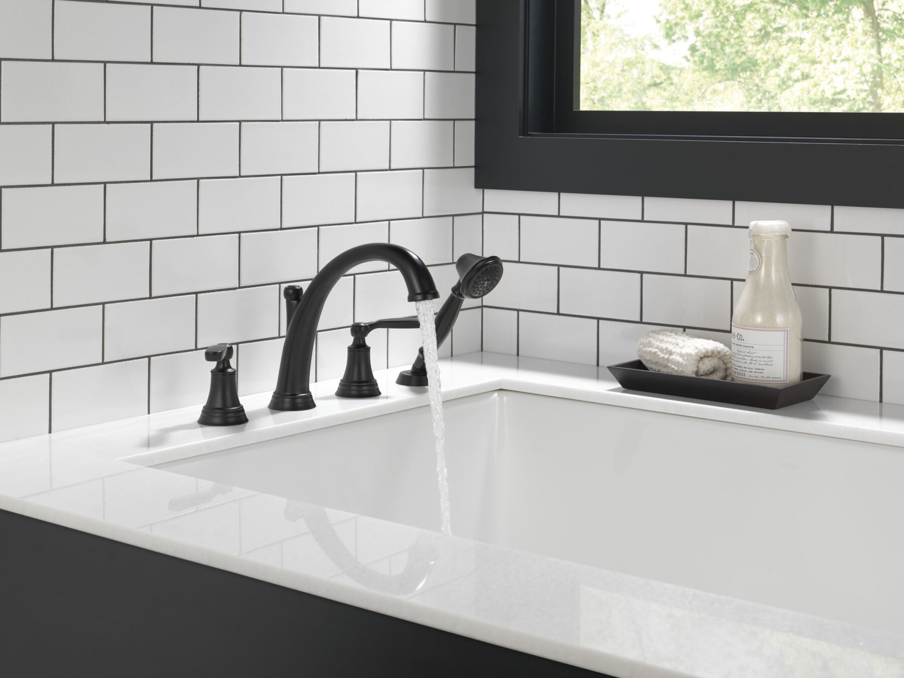 Roman Tub with Hand Shower Trim (Recertified)