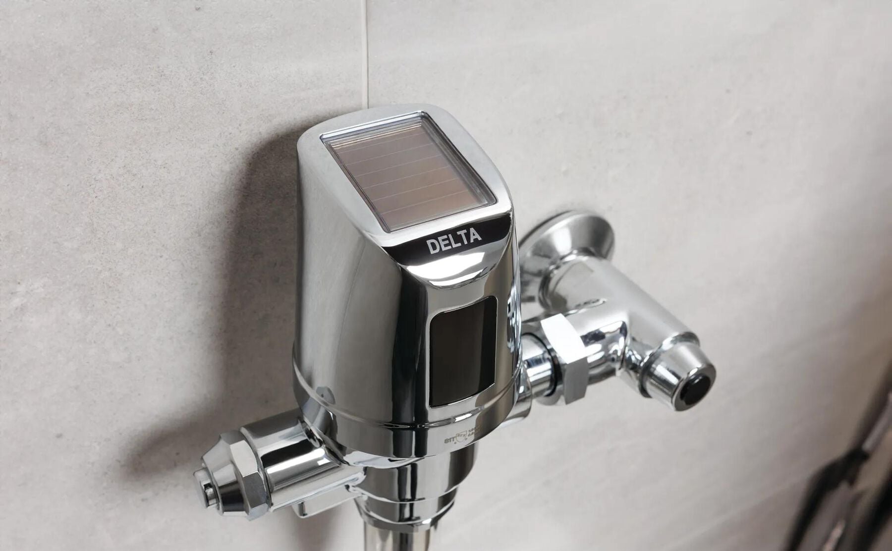 Electronic Exposed Urinal Flush Valve with Mechanical Manual Override - Solar Operated