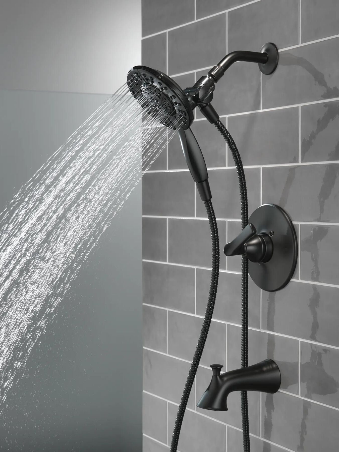 Monitor&reg;&nbsp;14 Series Tub & Shower With In2ition&reg;