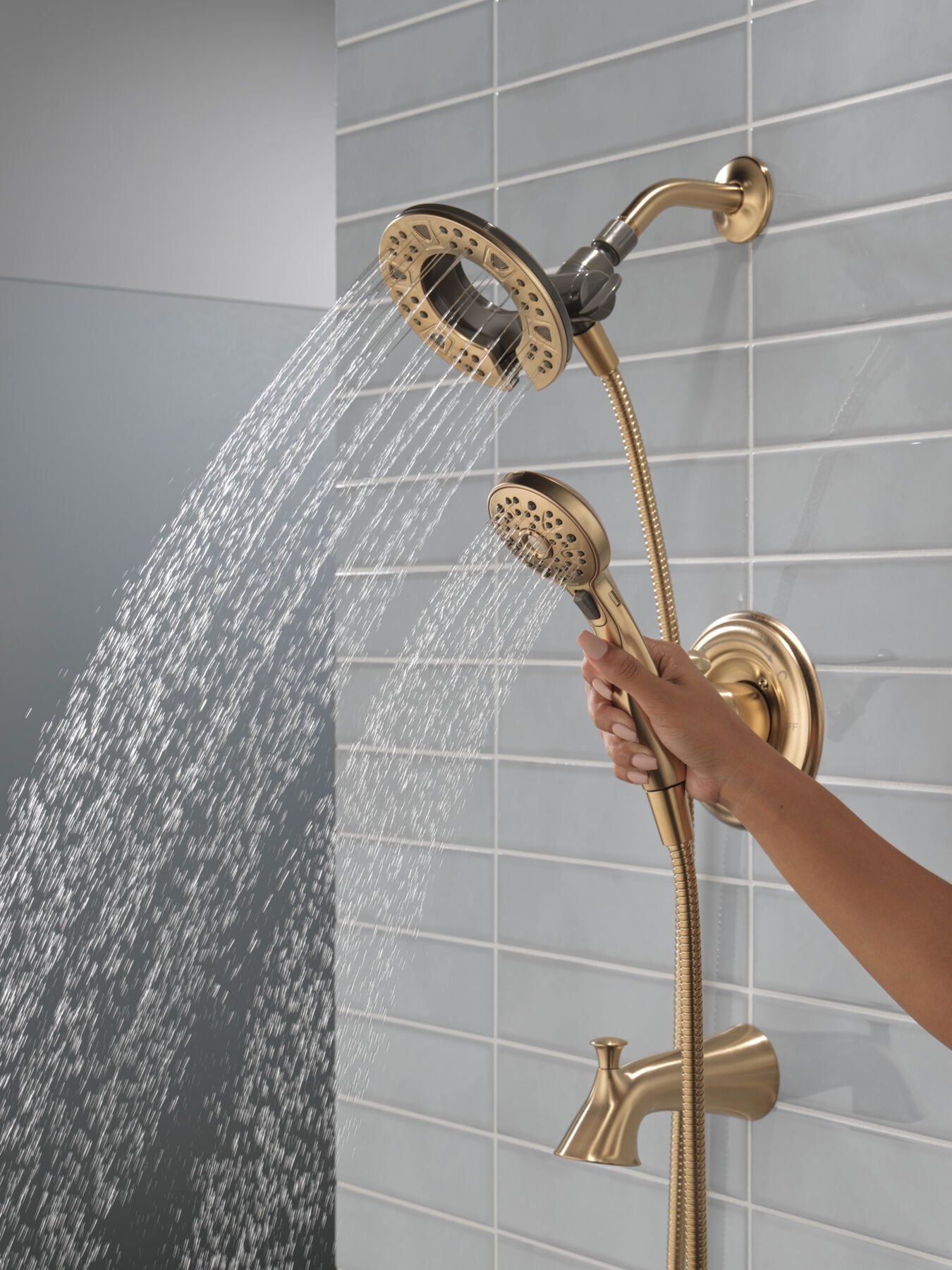 Monitor&reg; 14 Series Tub and Shower