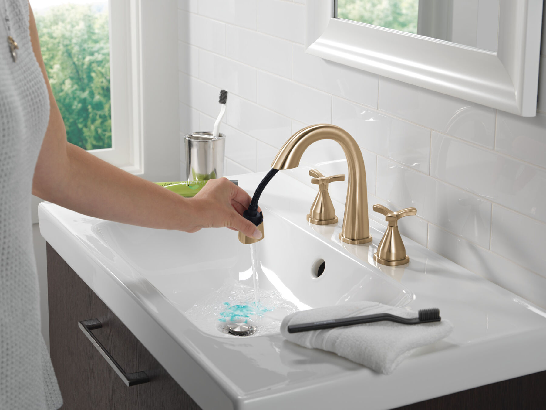 Two Handle Widespreadh Pull Down Bathroo (Recertified)
