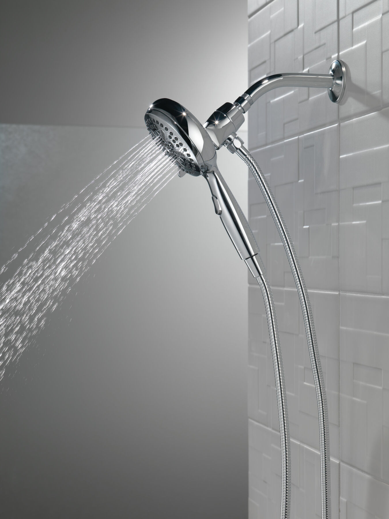 SureDock&reg; Magnetic Hand Shower 1.75 GPM (Recertified)