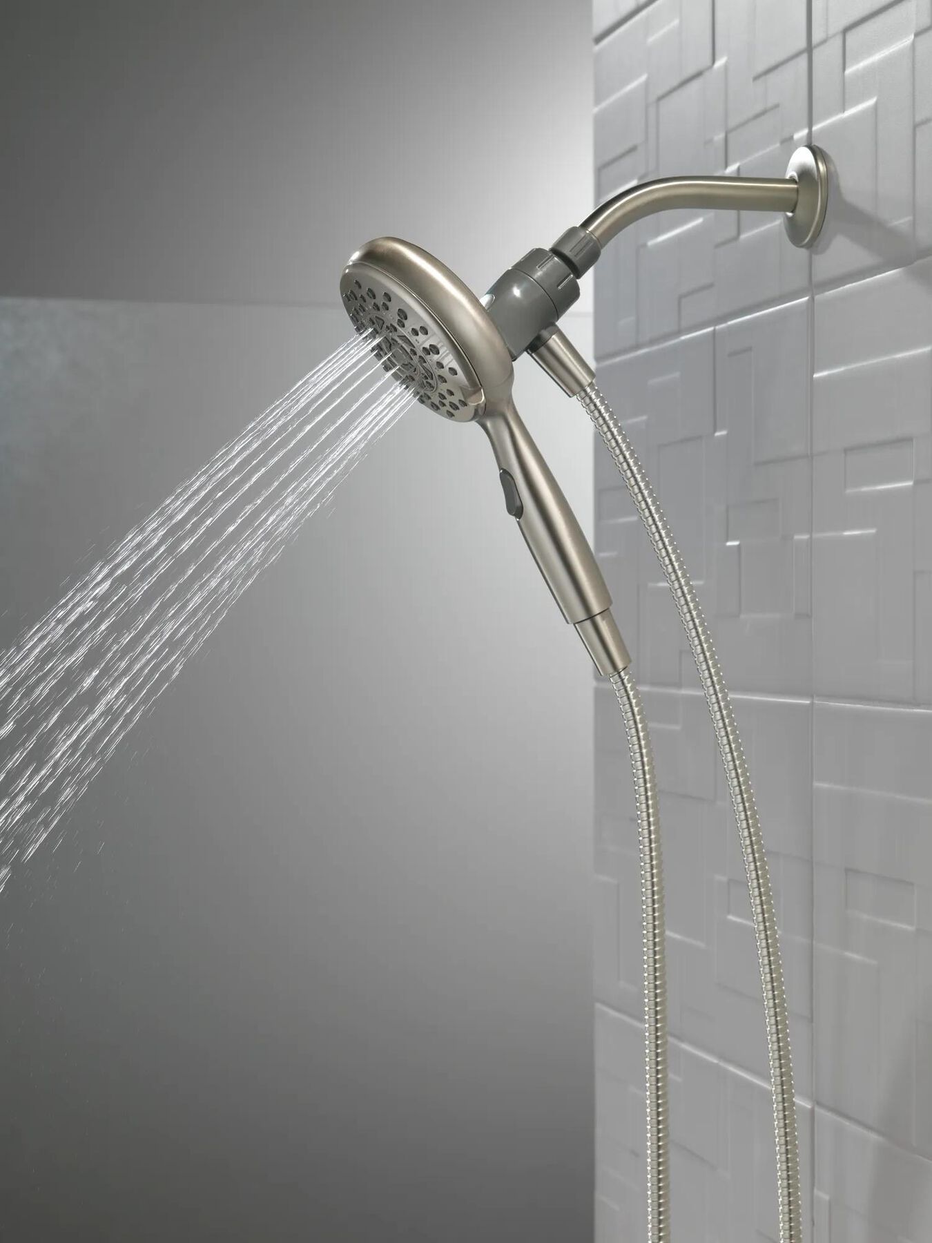 6-Setting SureDock&reg; Magnetic Hand Shower (Recertified)