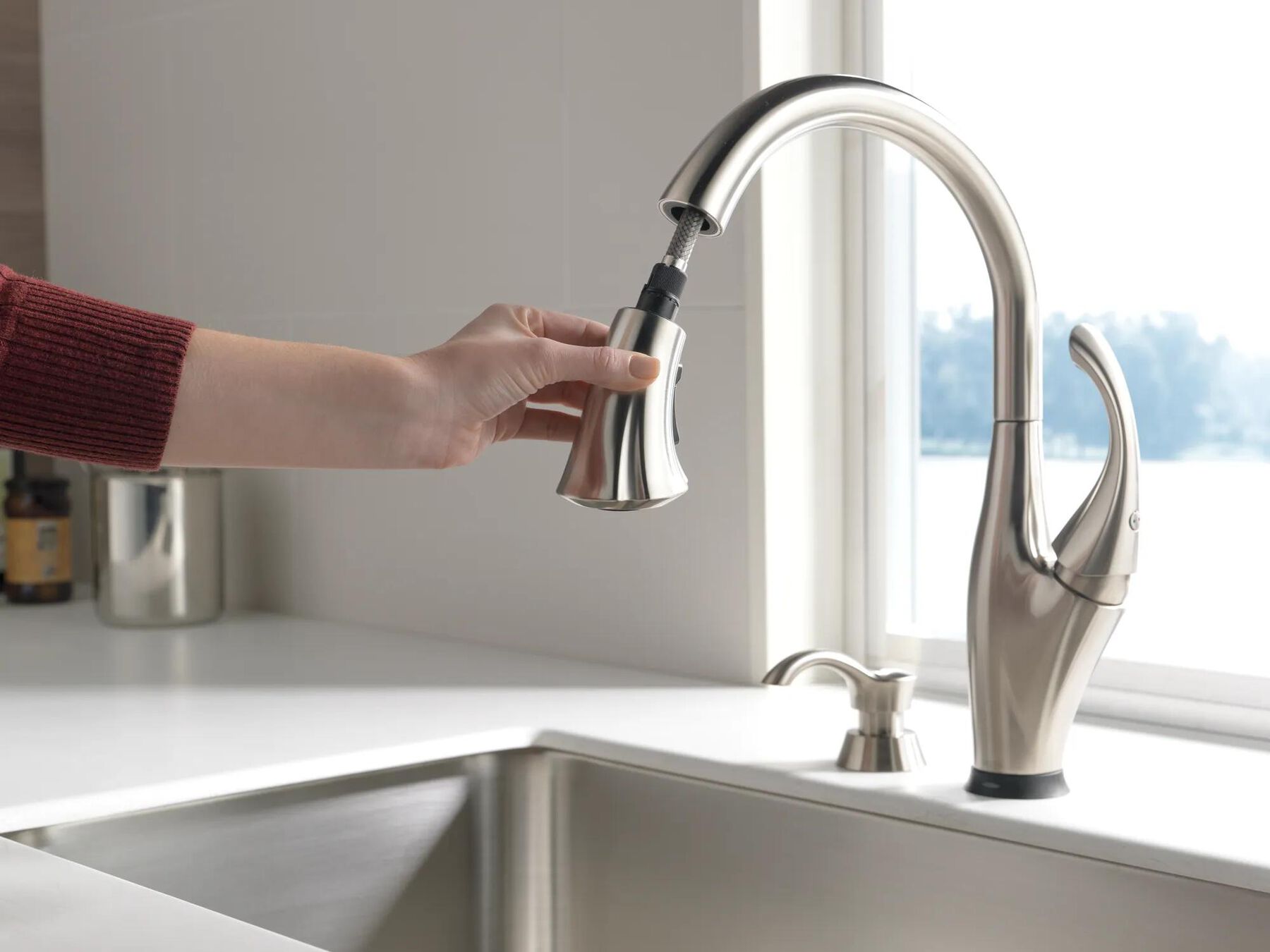 Single Handle Pull-Down Kitchen Faucet with Touch2O&reg; Technology and Soap Dispenser
