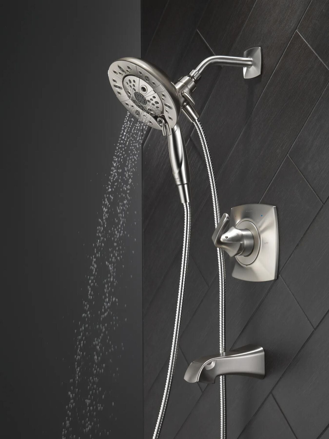 Monitor&reg; 14 Series Tub and Shower with In2ition&reg; Two-in-One Shower