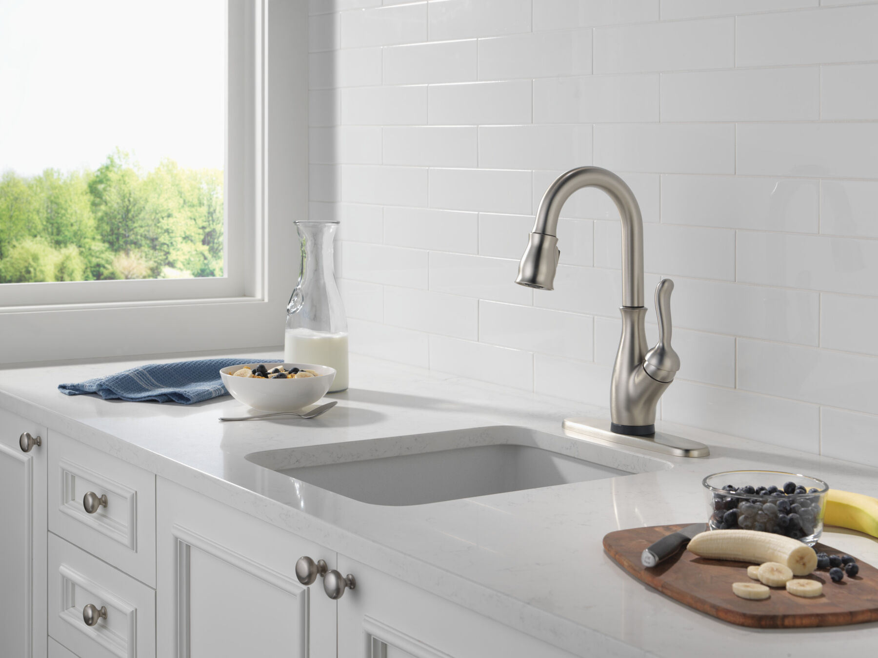 Touch2O&reg; Bar / Prep Faucet with Touchless Technology