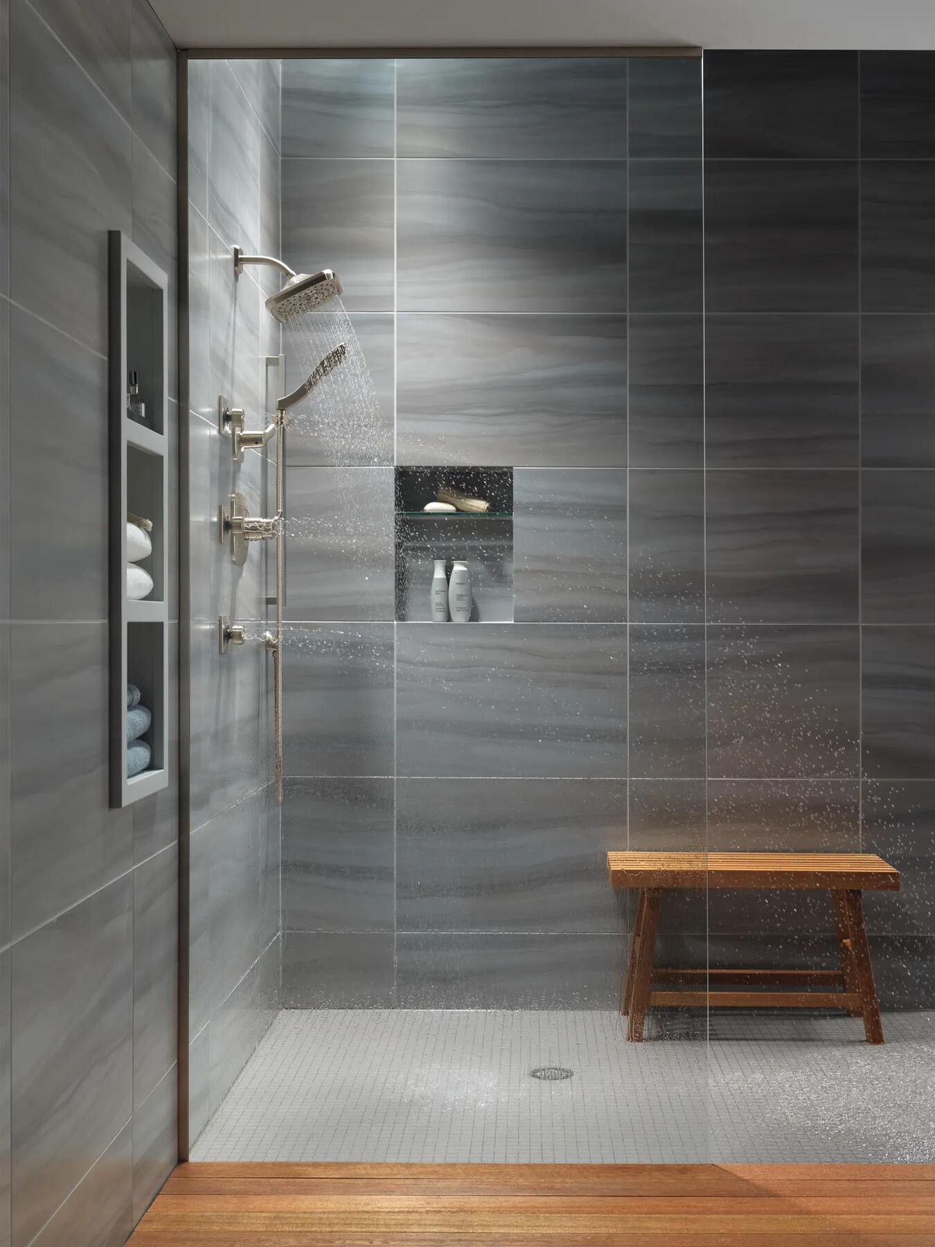 H<sub>2</sub>Okinetic&reg; 4-Setting Slide Bar Hand Shower