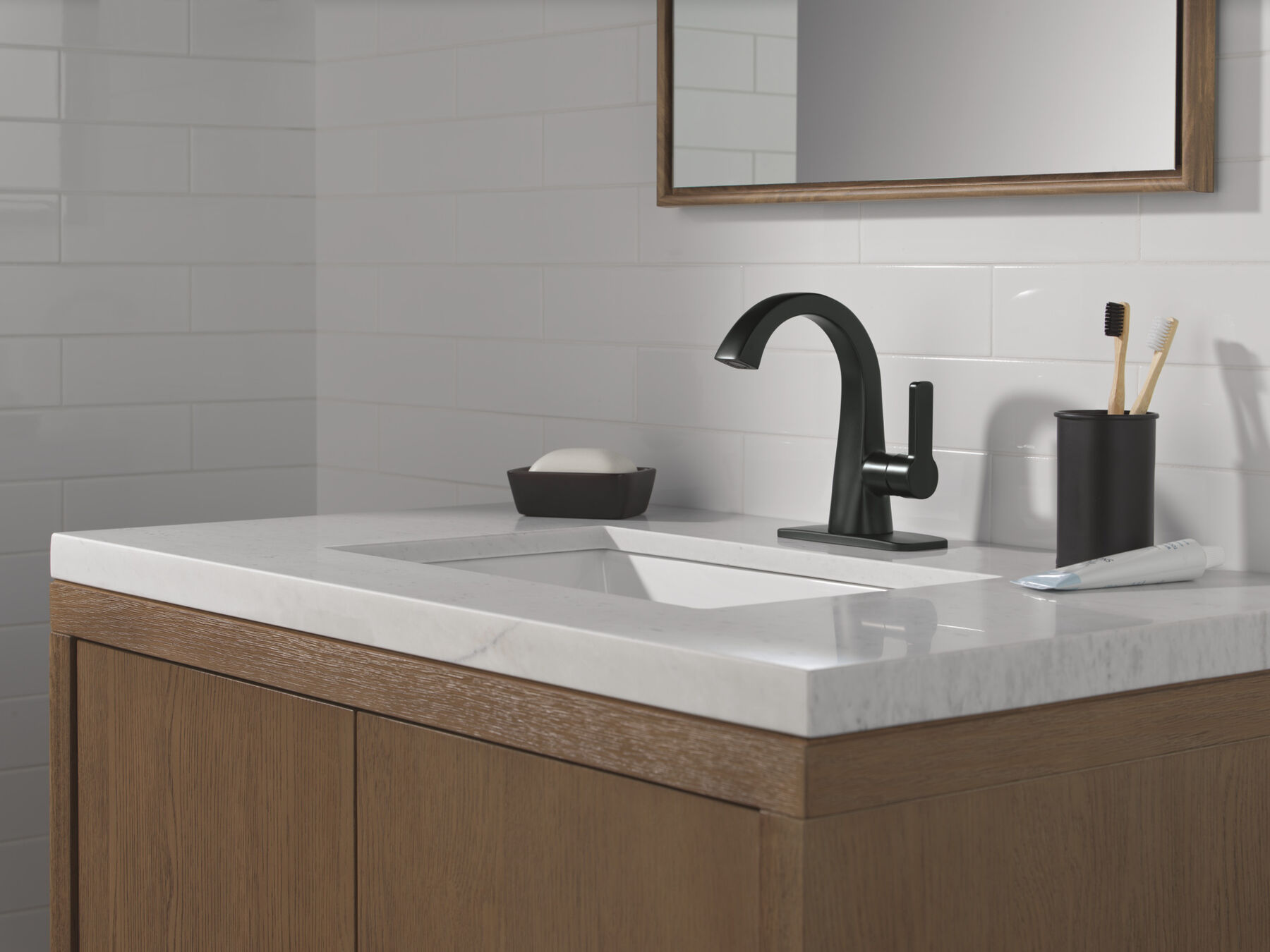 Single Handle Bathroom Faucet