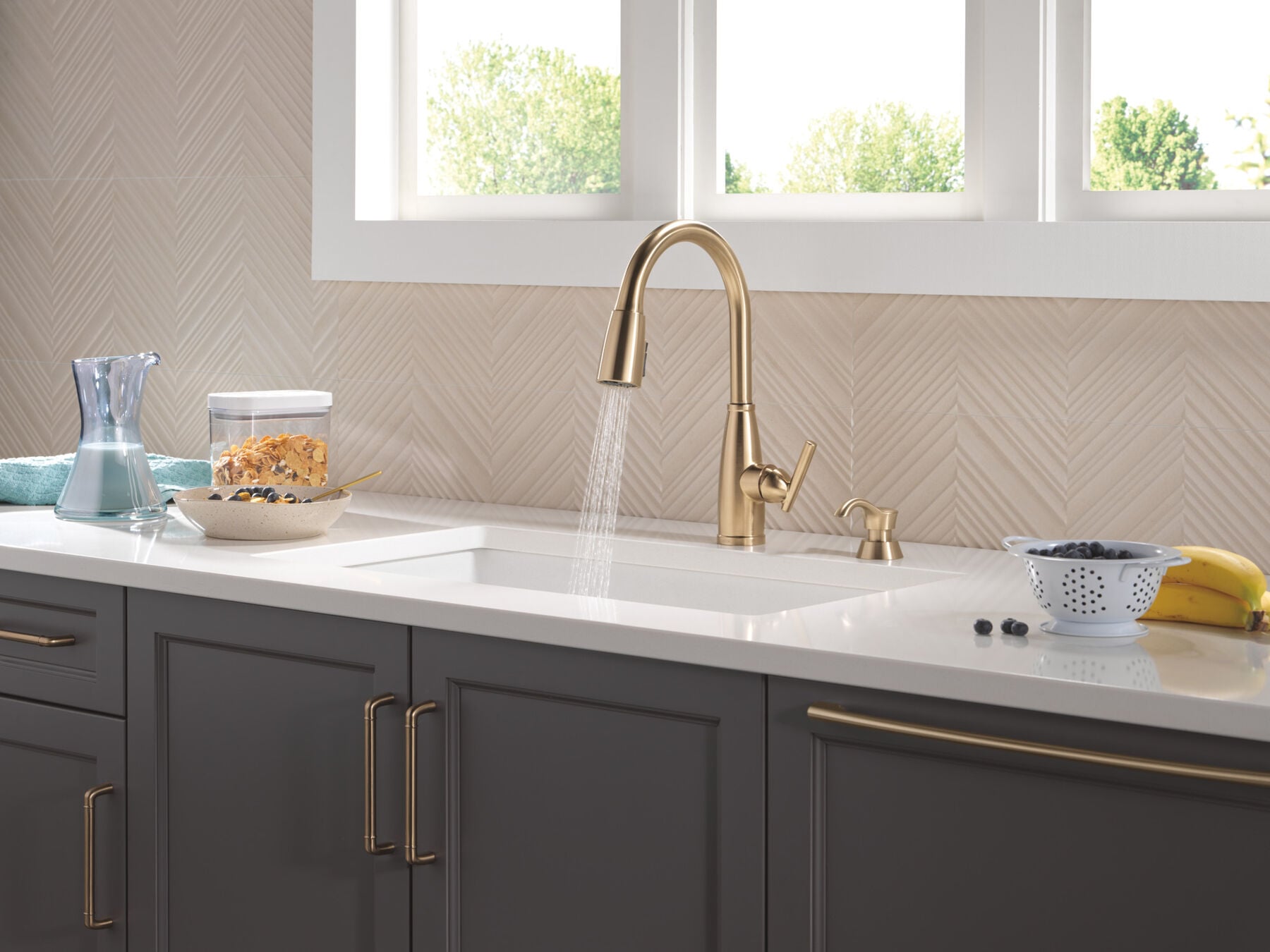 Single Handle Pull-Down Kitchen Faucet with Soap Dispenser and ShieldSpray&reg; Technology