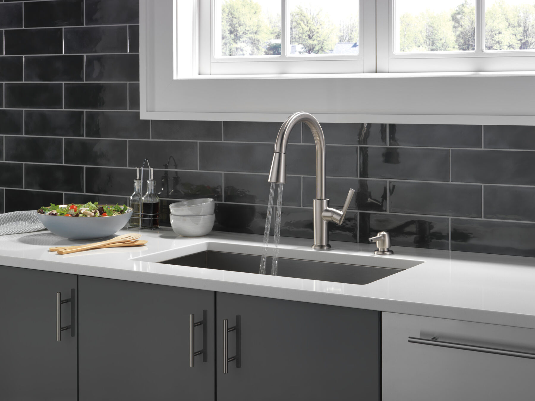 Pull-Down Kitchen Faucet w/Soap (Recertified)