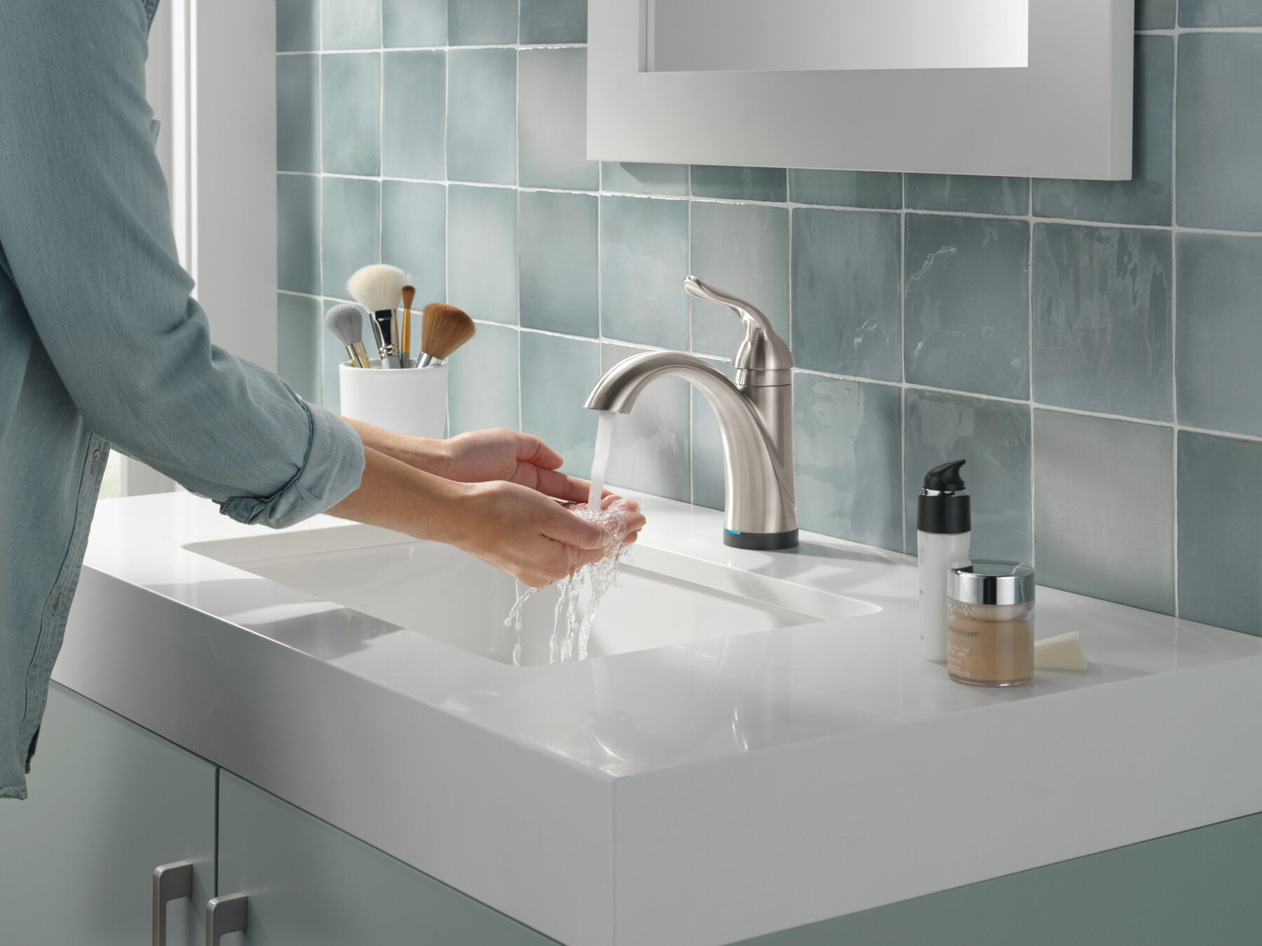 Touch2O&reg; Bathroom Faucet with Touchless Technology