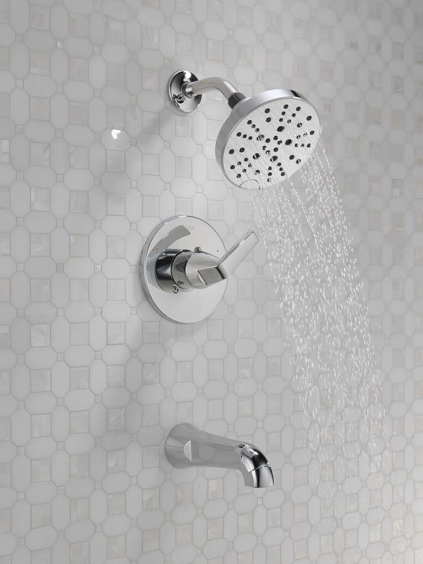 Monitor&reg; 14 Series Tub and Shower